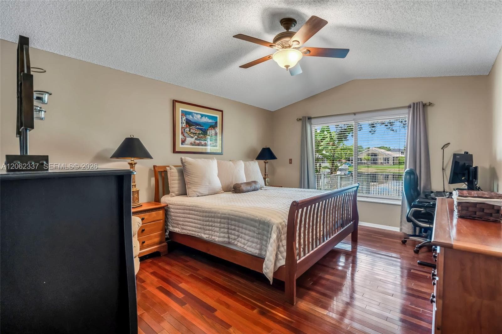 2006 NW 182nd Ave, Pembroke Pines, FL 33029 photo 5