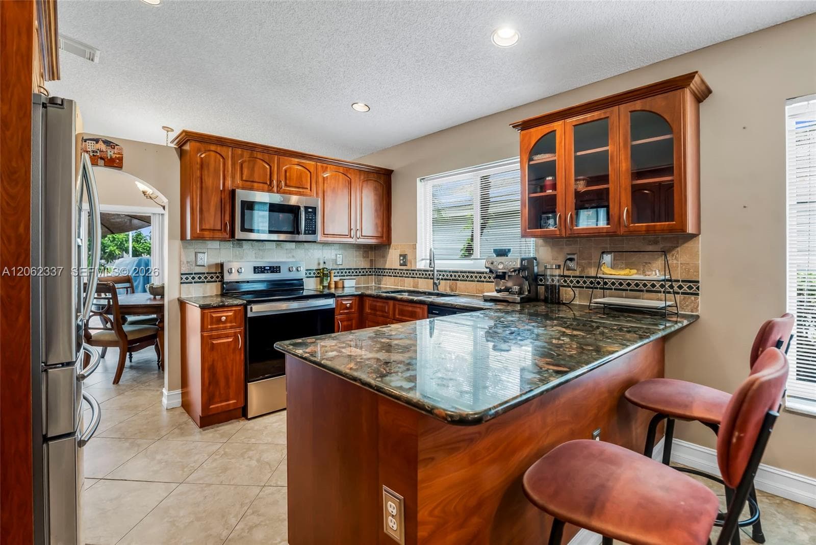 2006 NW 182nd Ave, Pembroke Pines, FL 33029 photo 4