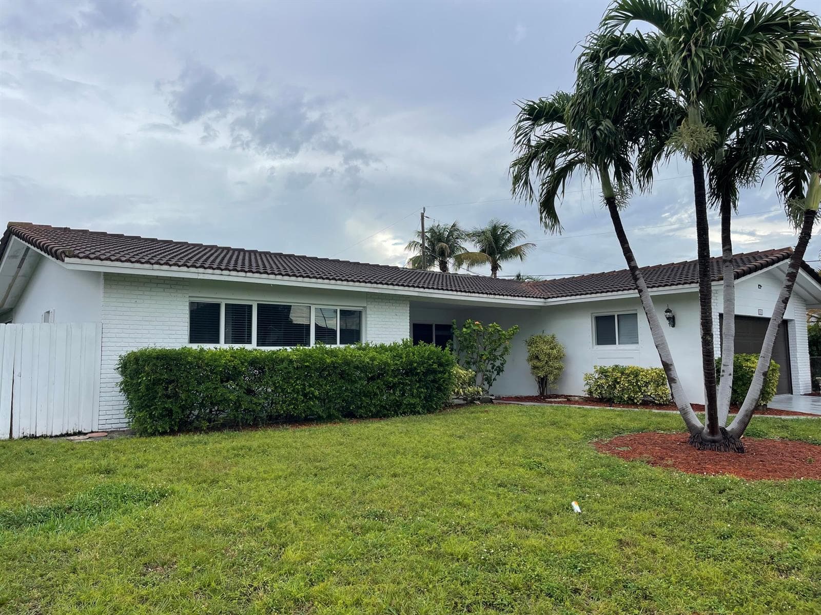 2910 NE 40TH Court, Lighthouse Point, FL 33064 photo 3
