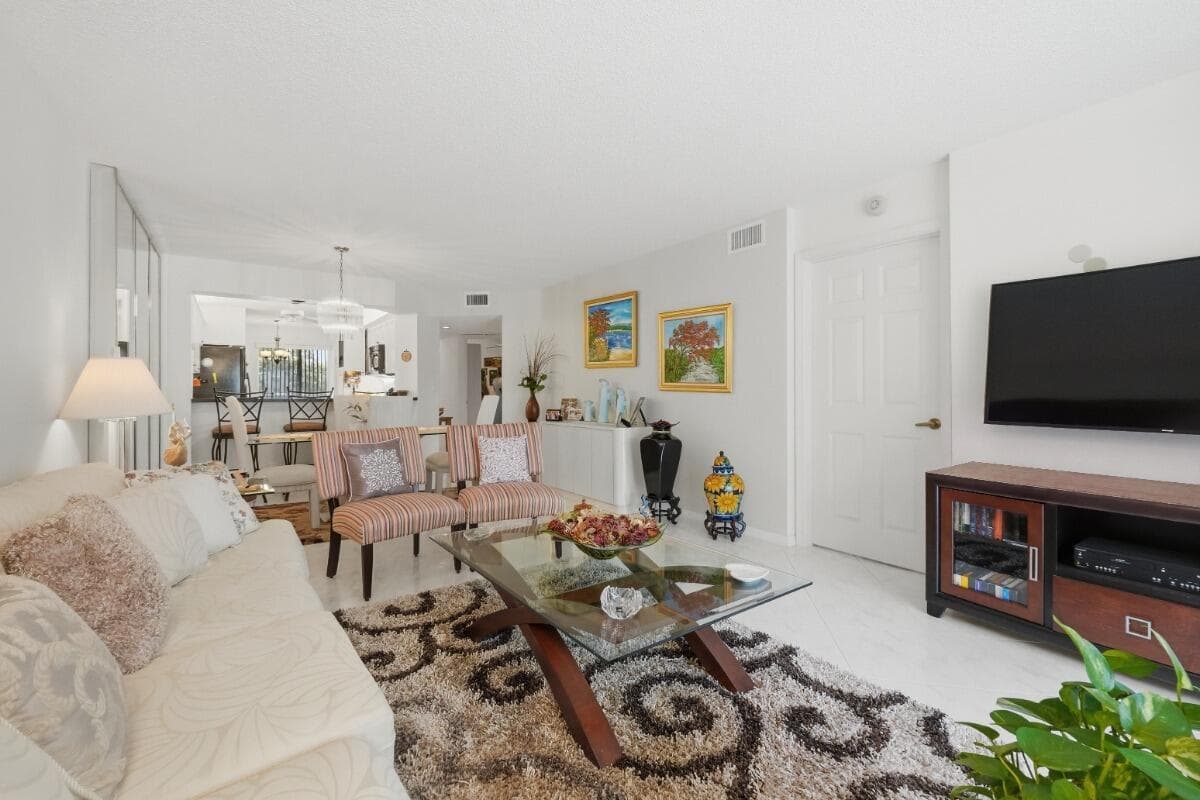 7440 TRENT Drive # 209, Tamarac, FL 33321 photo 3