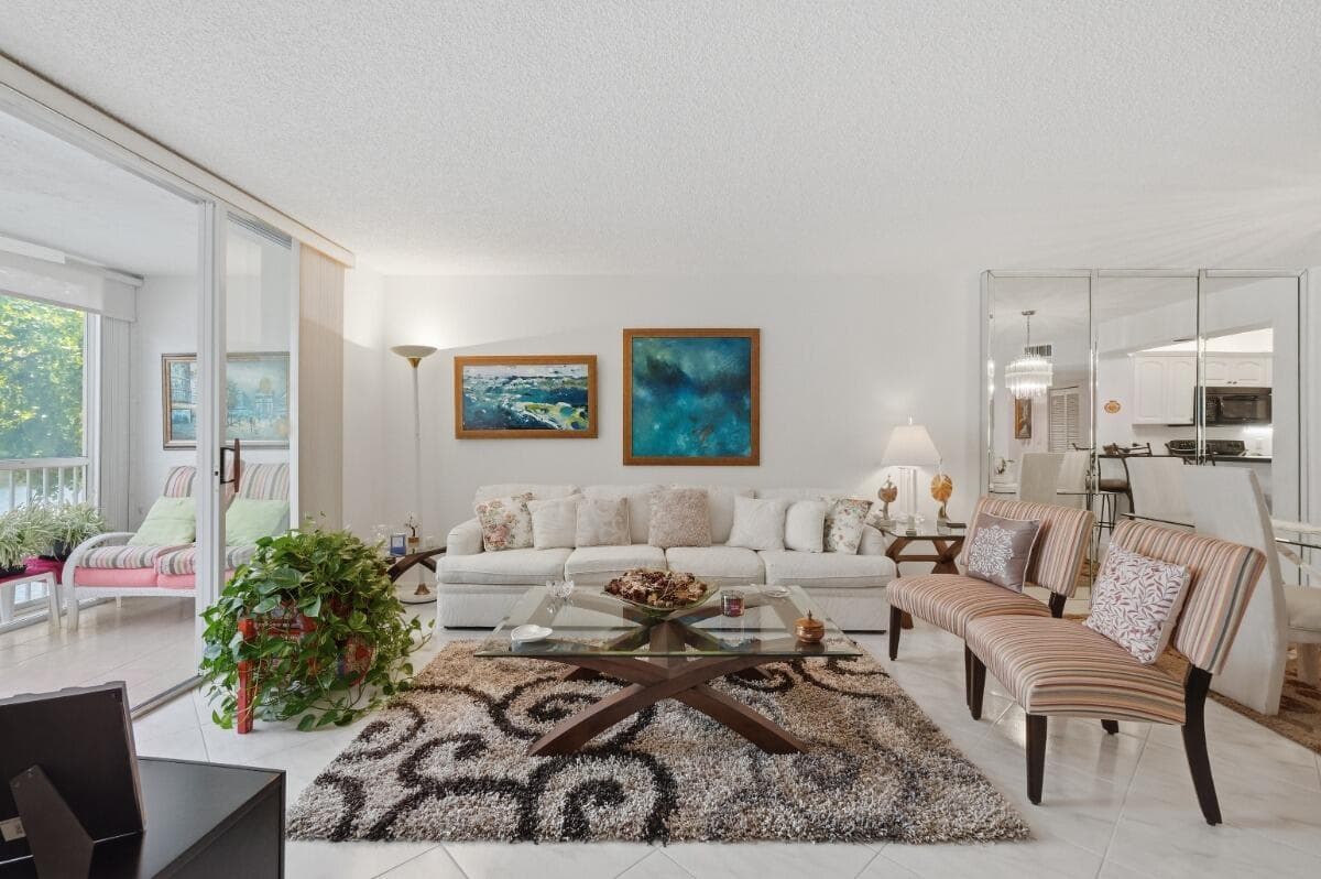 7440 TRENT Drive # 209, Tamarac, FL 33321