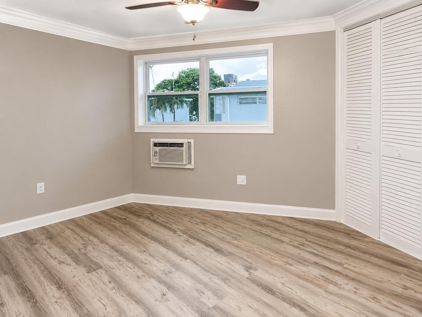 1723 NE MIAMI GARDENS Drive # 237, Miami, FL 33179 photo 5