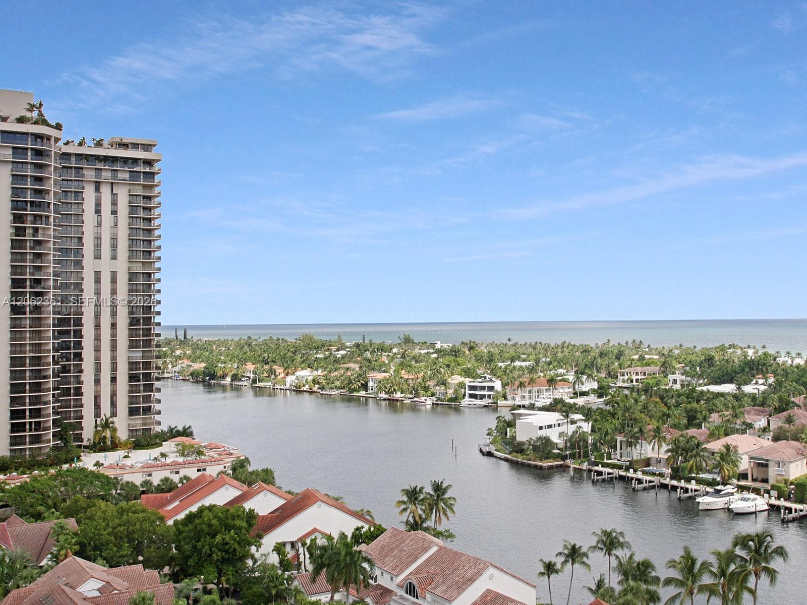 19355 Turnberry Way # 12C, Aventura, FL 33180 photo 2