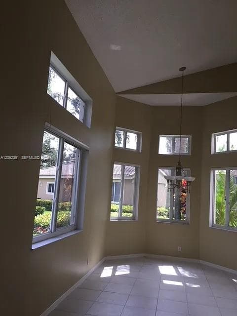 1092 SW 158th Ave, Pembroke Pines, FL 33027 photo 3