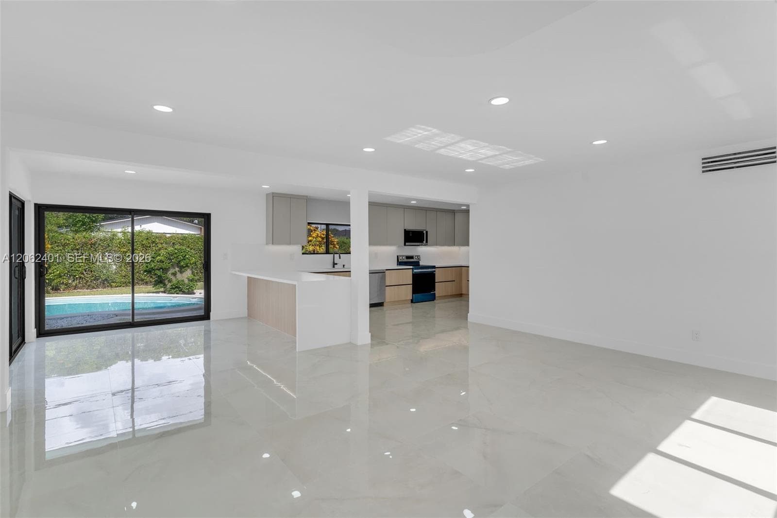 17630 SW 108th Ct, Miami, FL 33157 photo 4