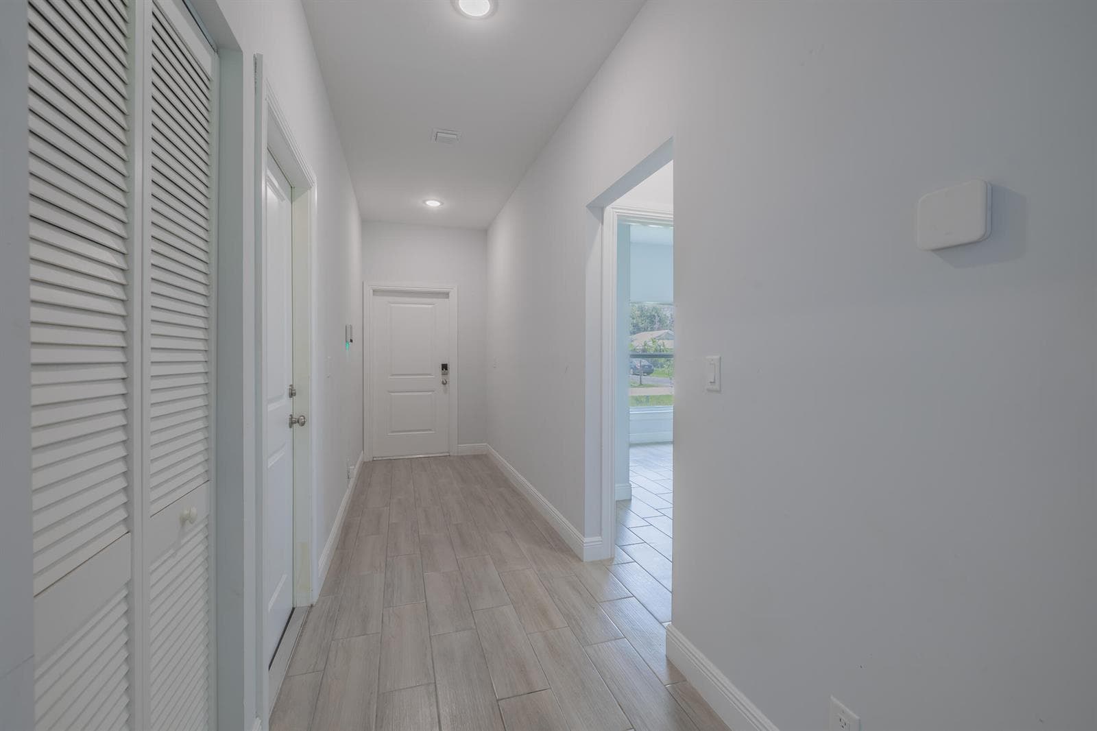 2240 84th Court, Vero Beach, FL 32966 photo 2