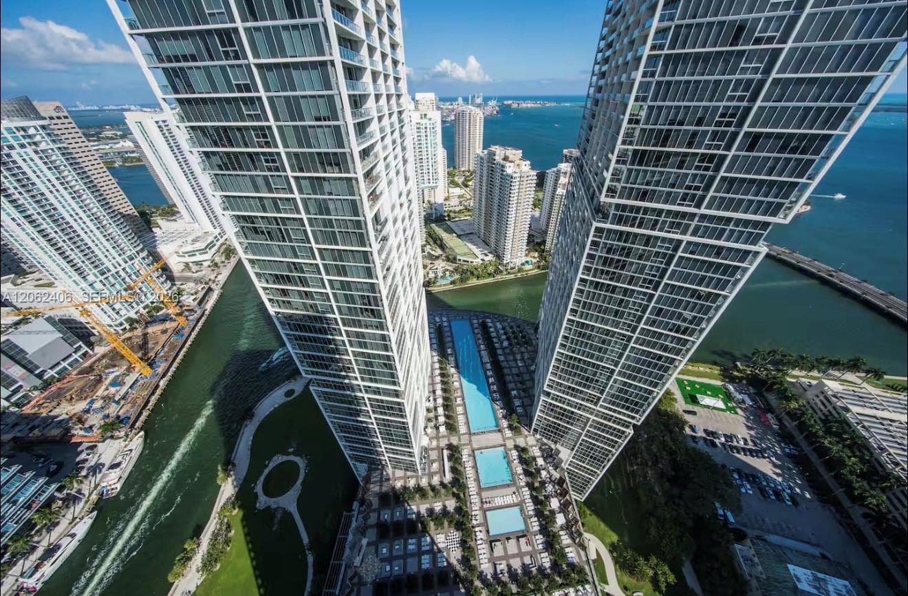 485 Brickell Ave # 4711, Miami, FL 33131 photo 2