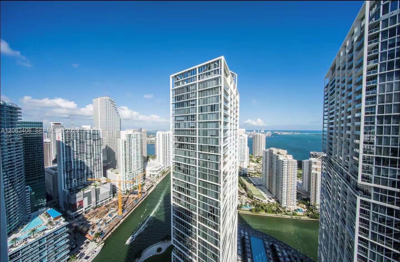 485 Brickell Ave # 4711, Miami, FL 33131 photo 3