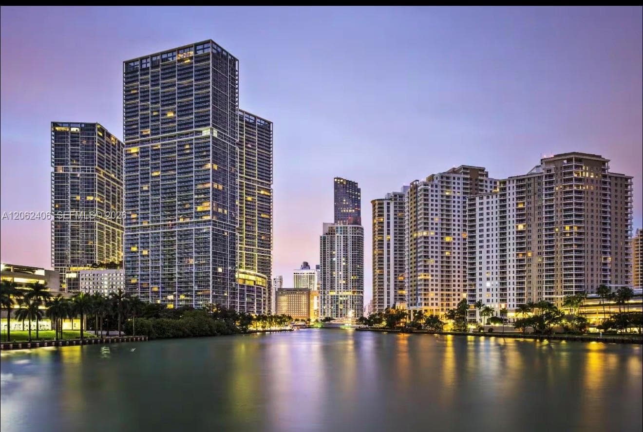 485 Brickell Ave # 4711, Miami, FL 33131