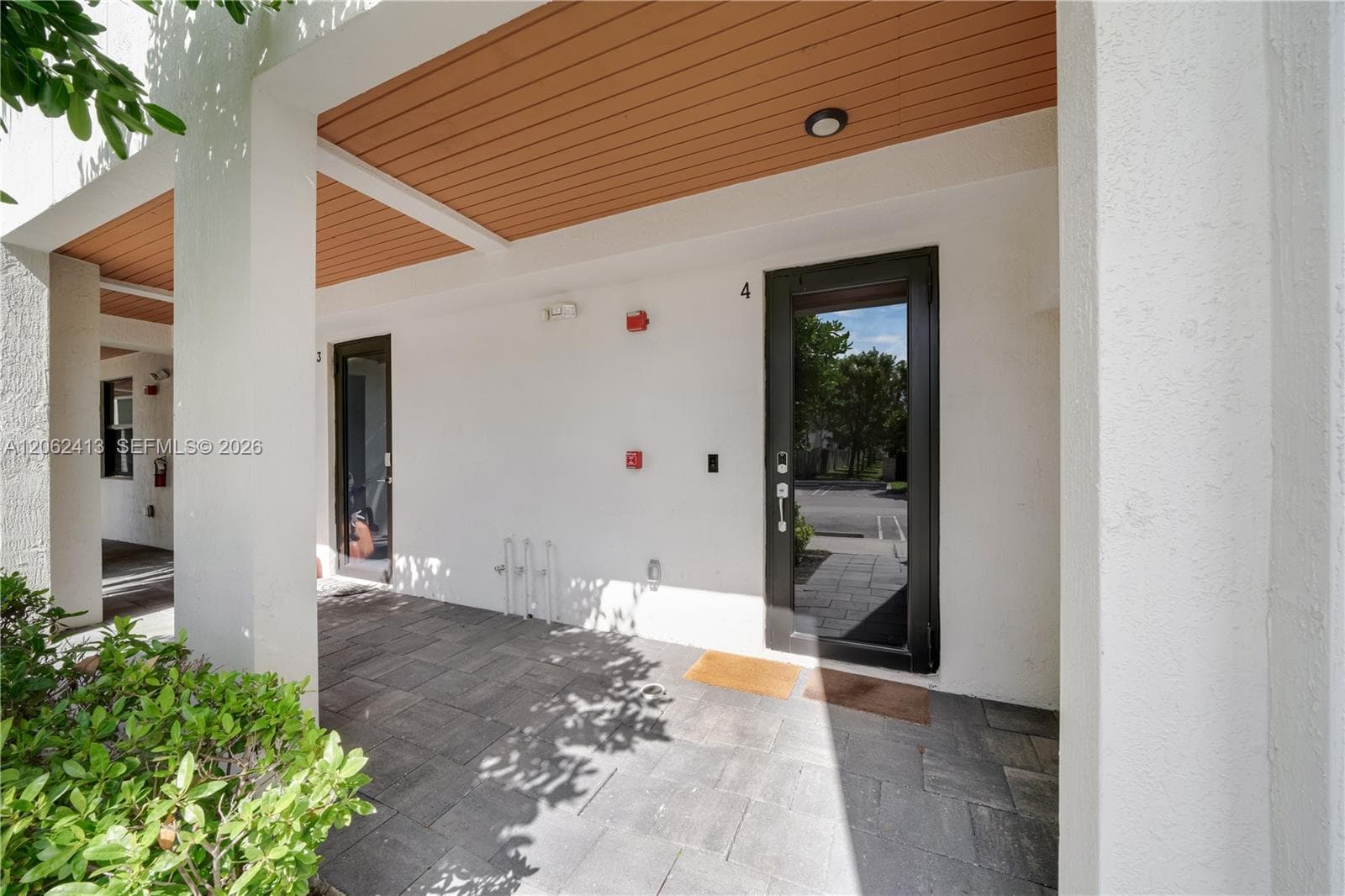 10425 NW 82nd St # 4, Doral, FL 33178 photo 3
