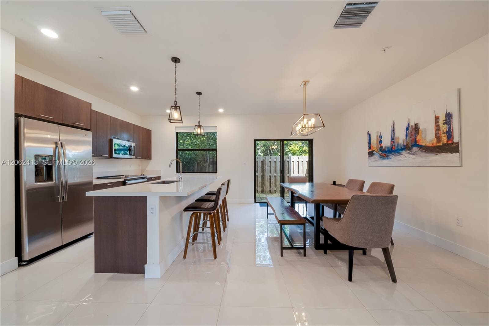 10425 NW 82nd St # 4, Doral, FL 33178 photo 4