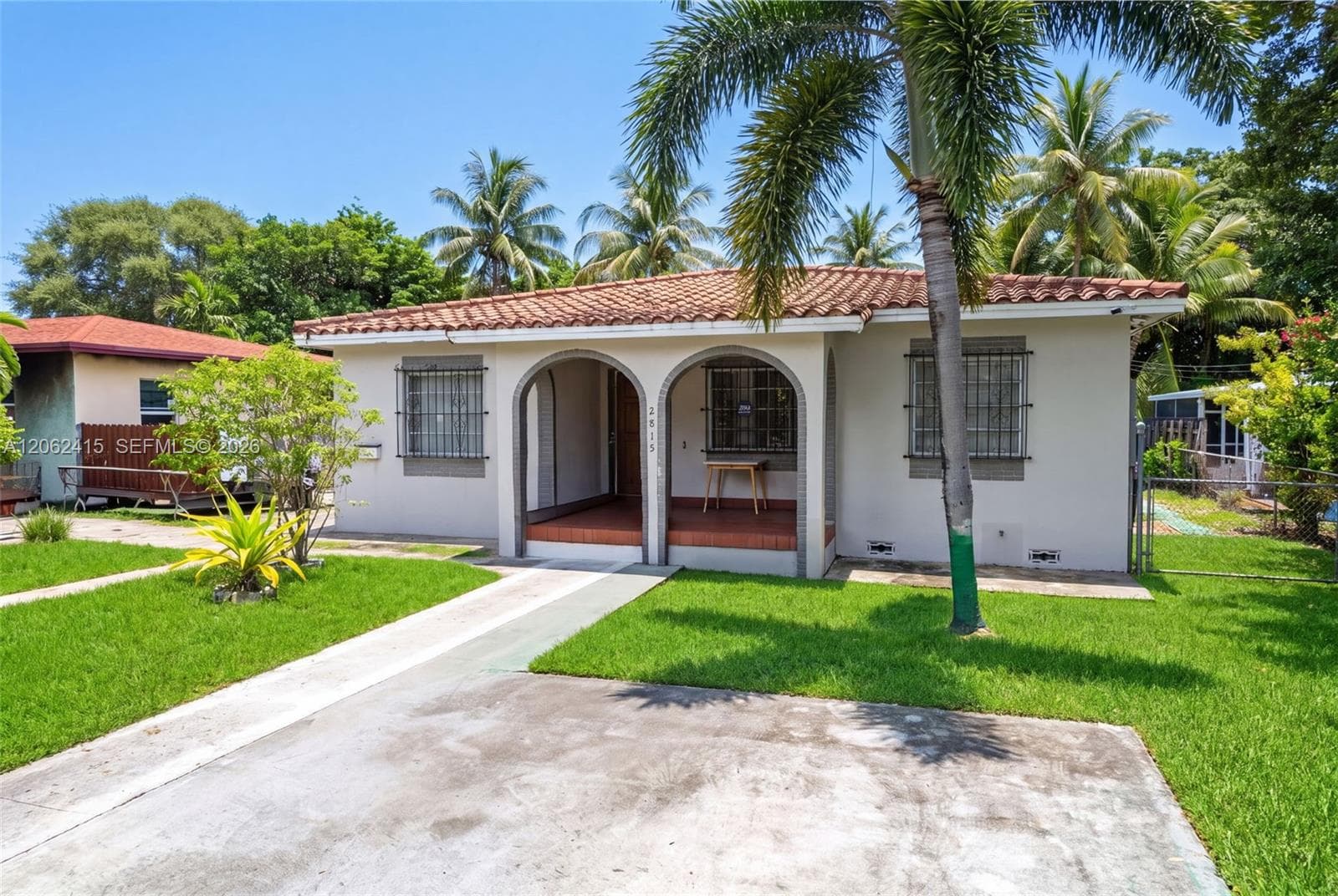 2815 NW 14th St, Miami, FL 33125 photo 2