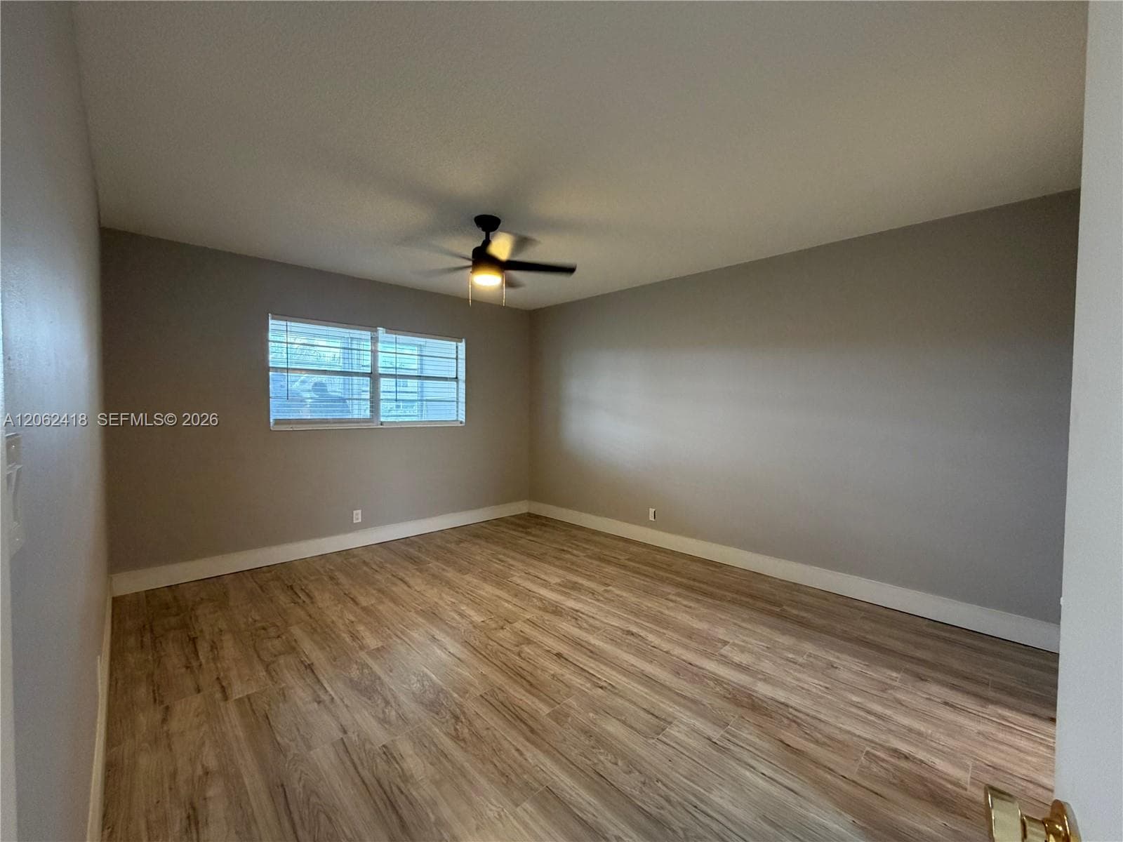 5071 W Oakland Park Blvd # 205, Lauderdale Lakes, FL 33313