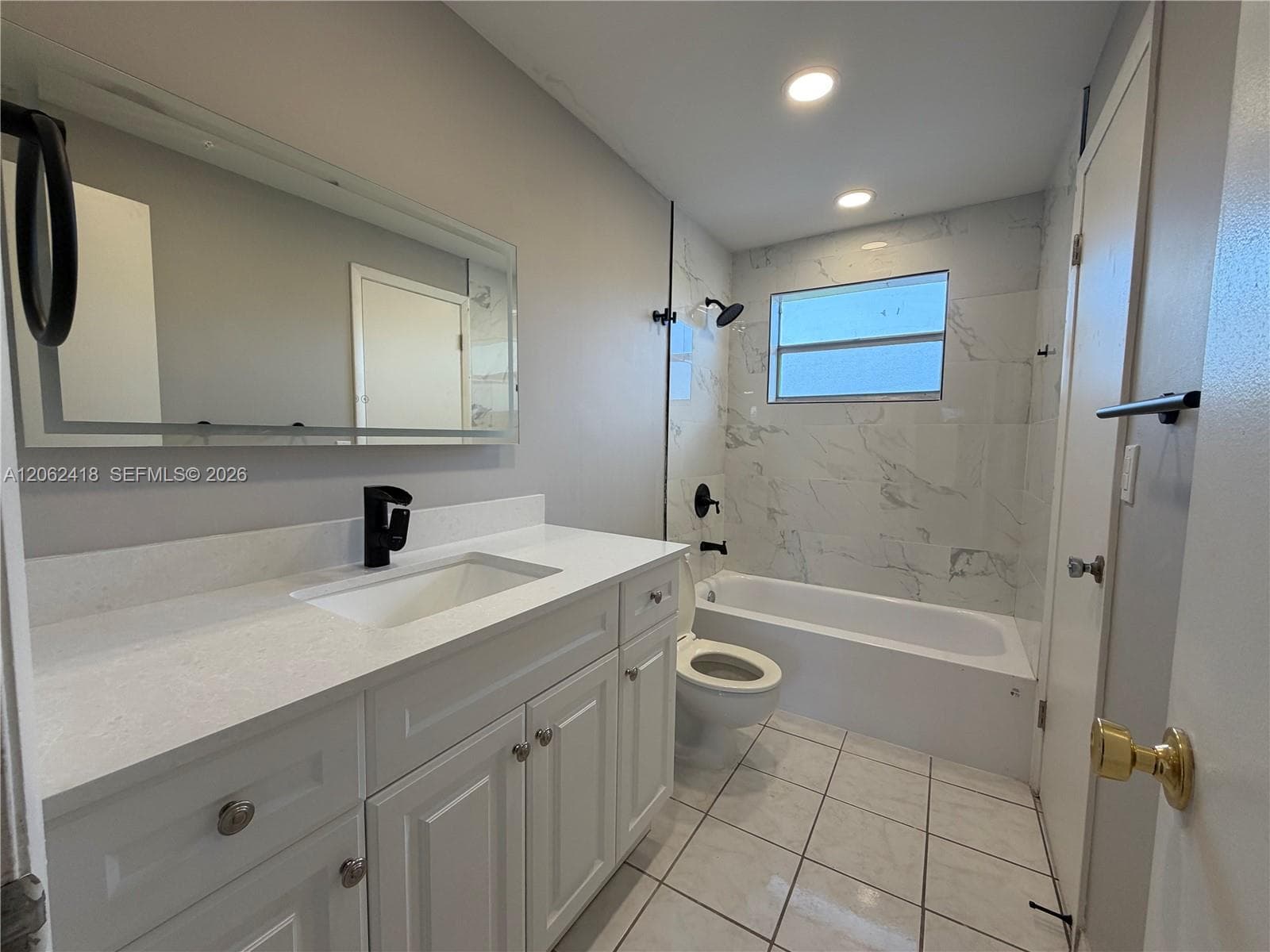 5071 W Oakland Park Blvd # 205, Lauderdale Lakes, FL 33313 photo 5