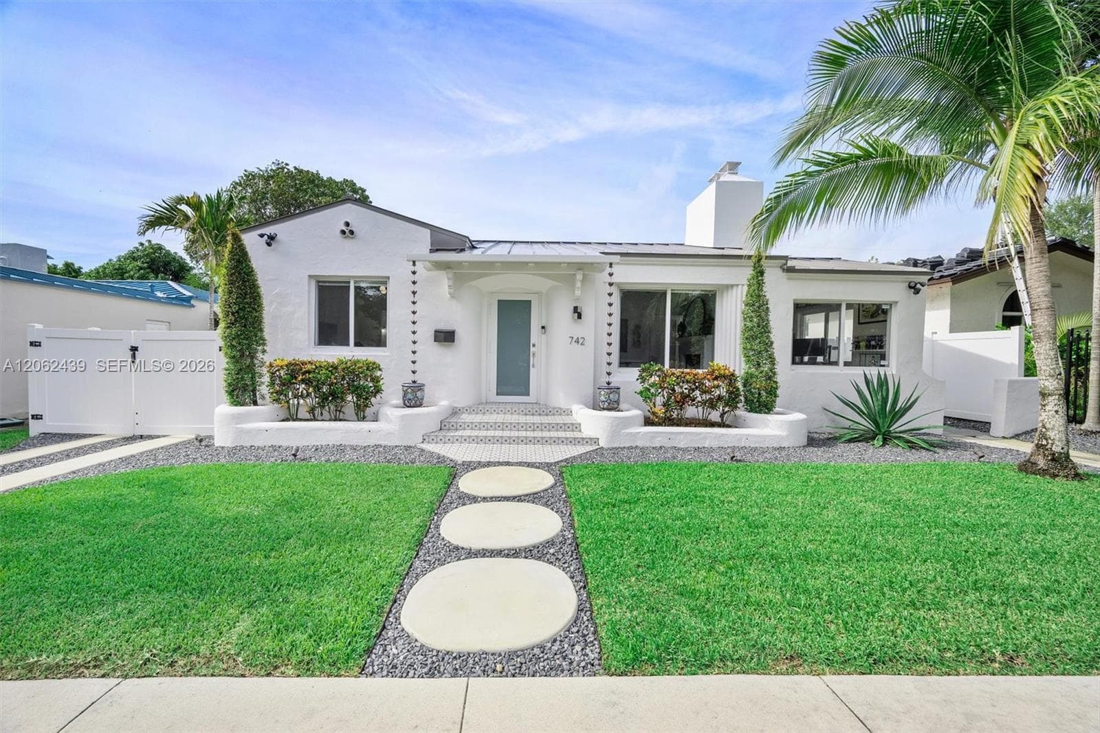 742 NE 82nd Ter, Miami, FL 33138