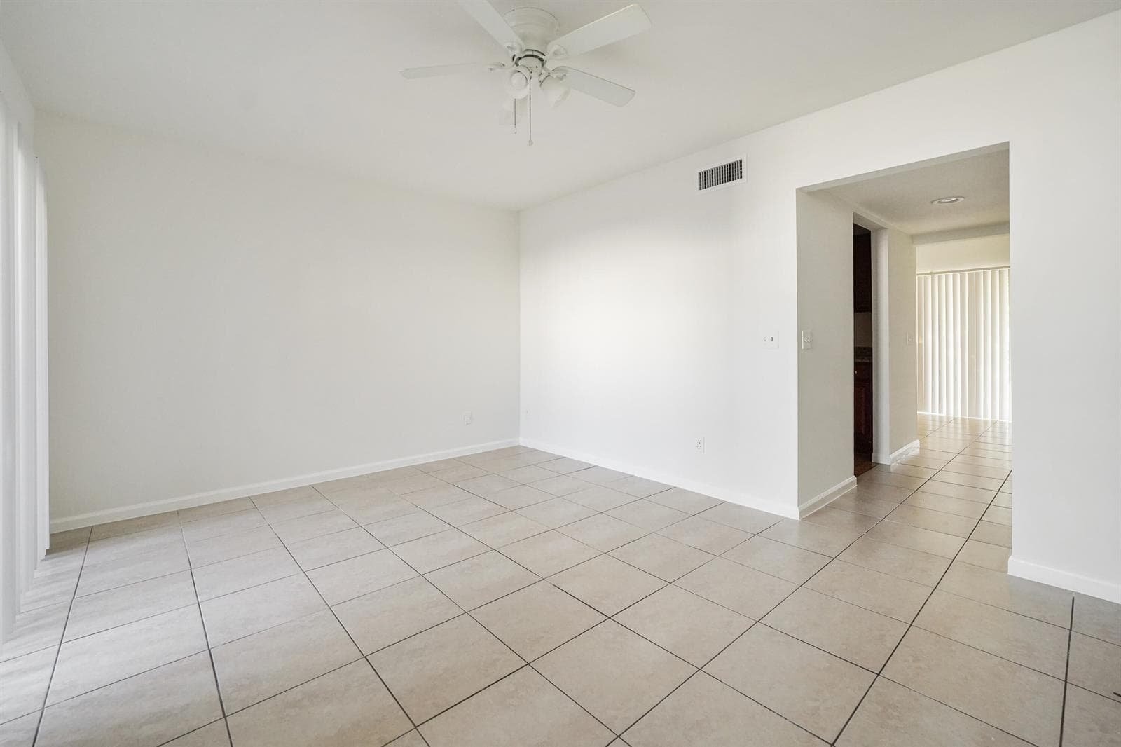 5070 Elmhurst Road # F, West Palm Beach, FL 33417 photo 4