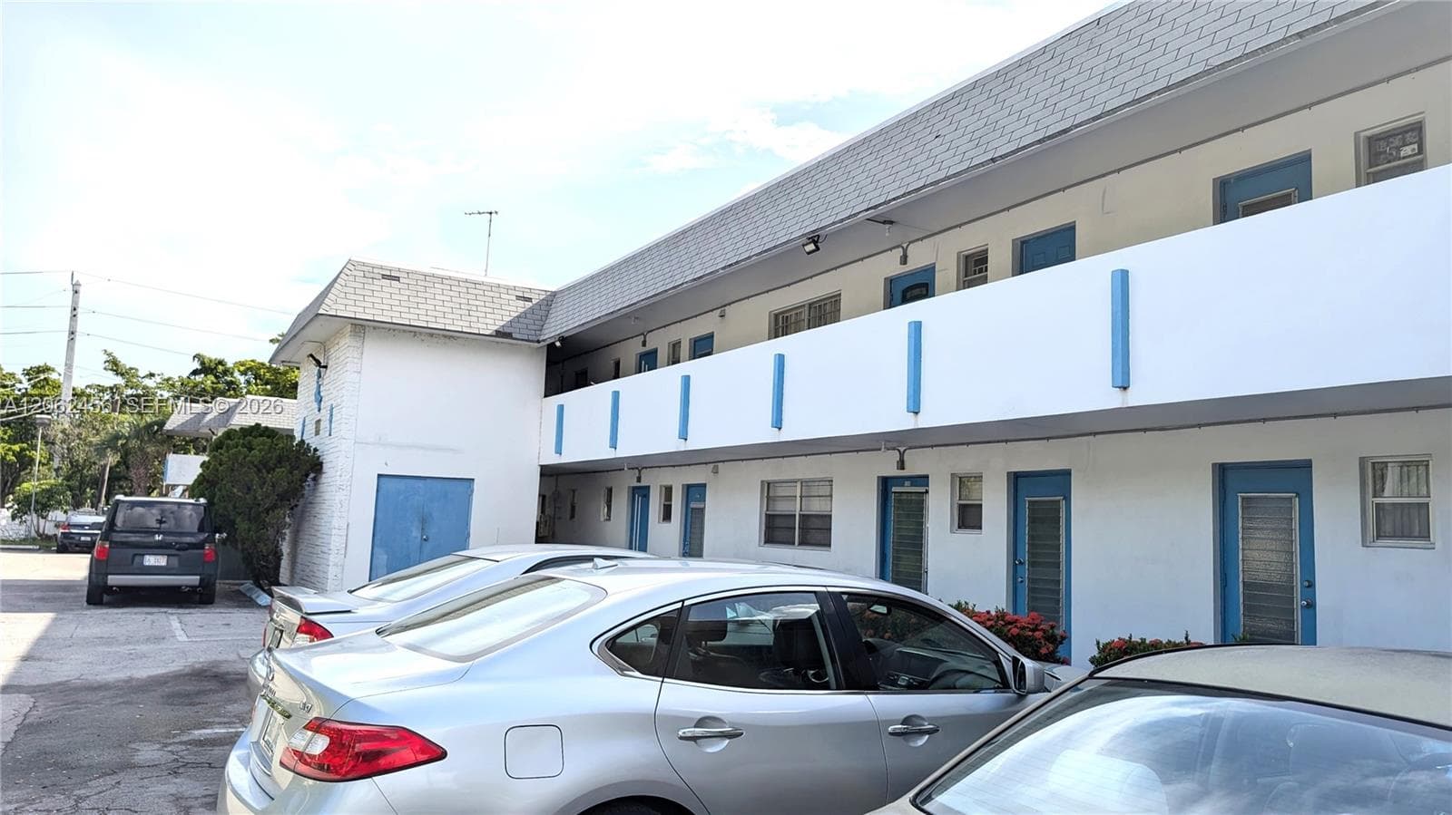 19051 NE 2nd Ave # 1507, Miami, FL 33179 photo 2