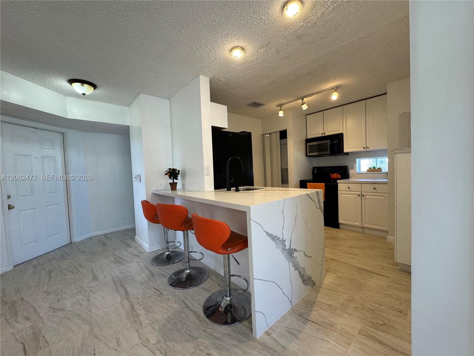 8630 SW 3rd St # 101, Pembroke Pines, FL 33025 photo 2