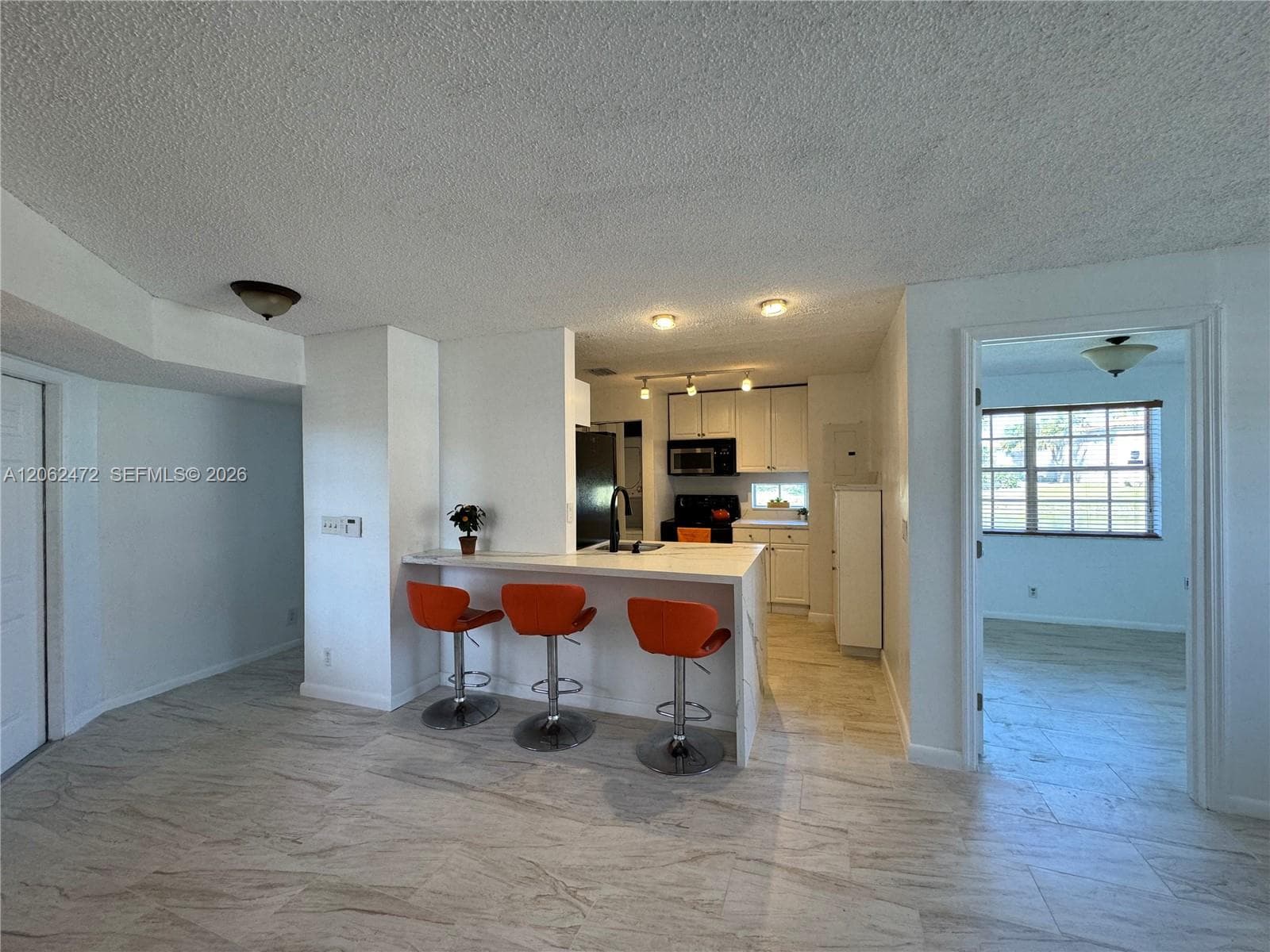 8630 SW 3rd St # 101, Pembroke Pines, FL 33025
