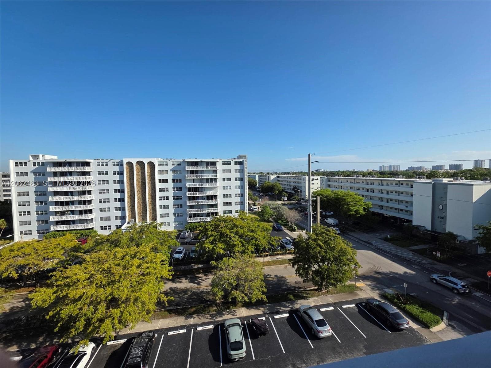 319 NE 14th Ave # 702, Hallandale Beach, FL 33009 photo 3