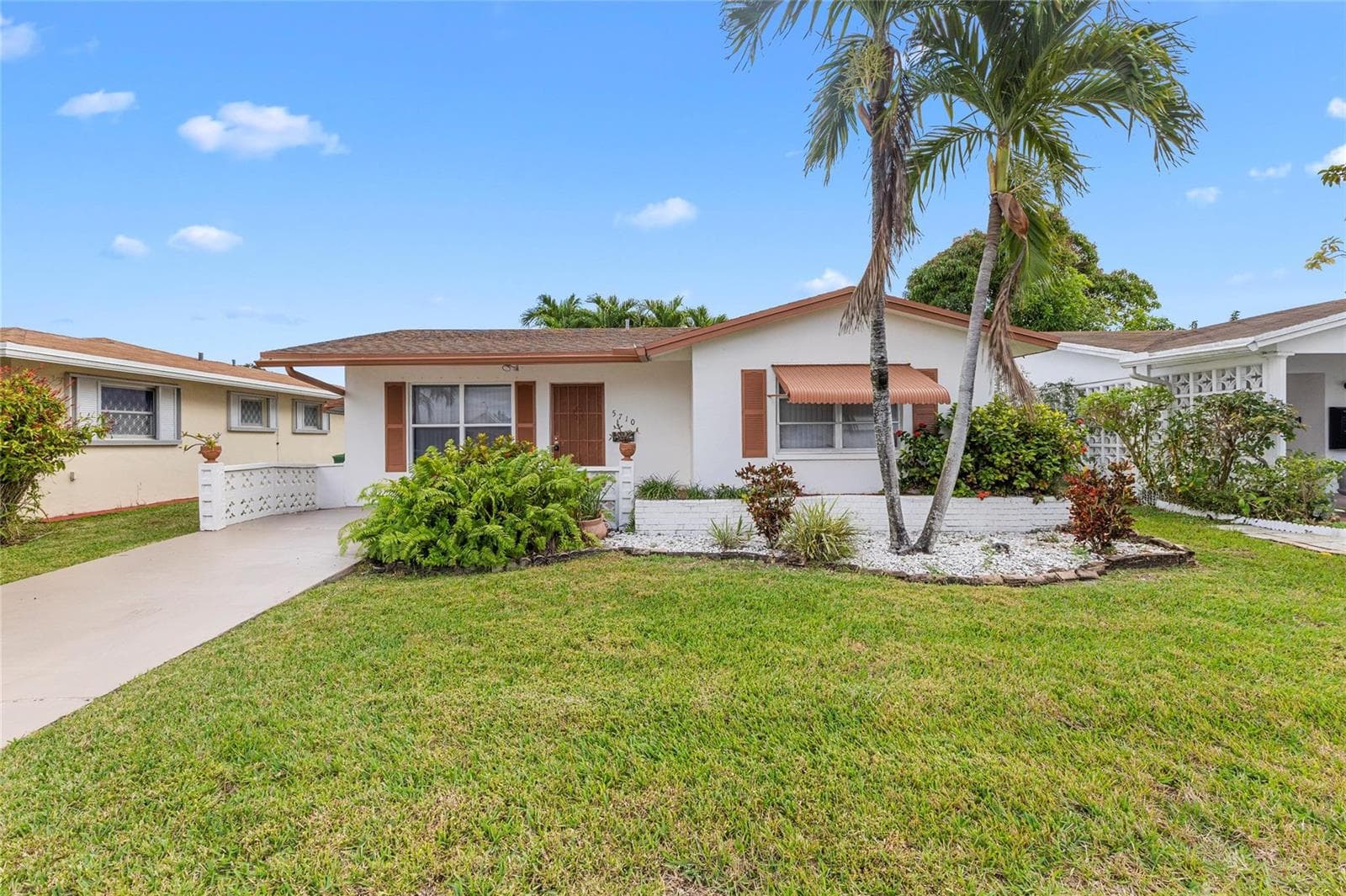 5710 NW 68th Terrace, Tamarac, FL 33321 photo 4