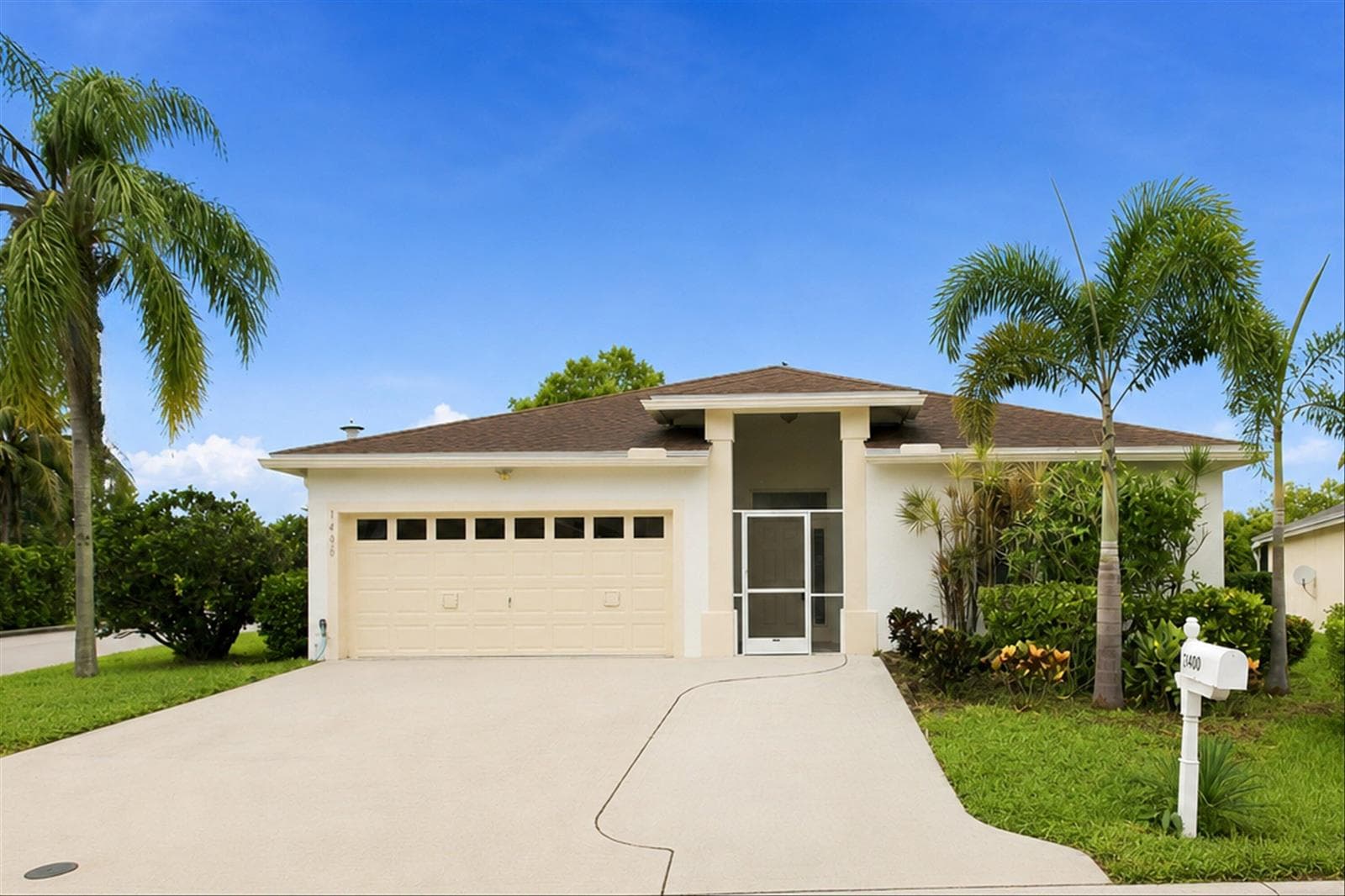 1490 Fairway Circle, FL 33413