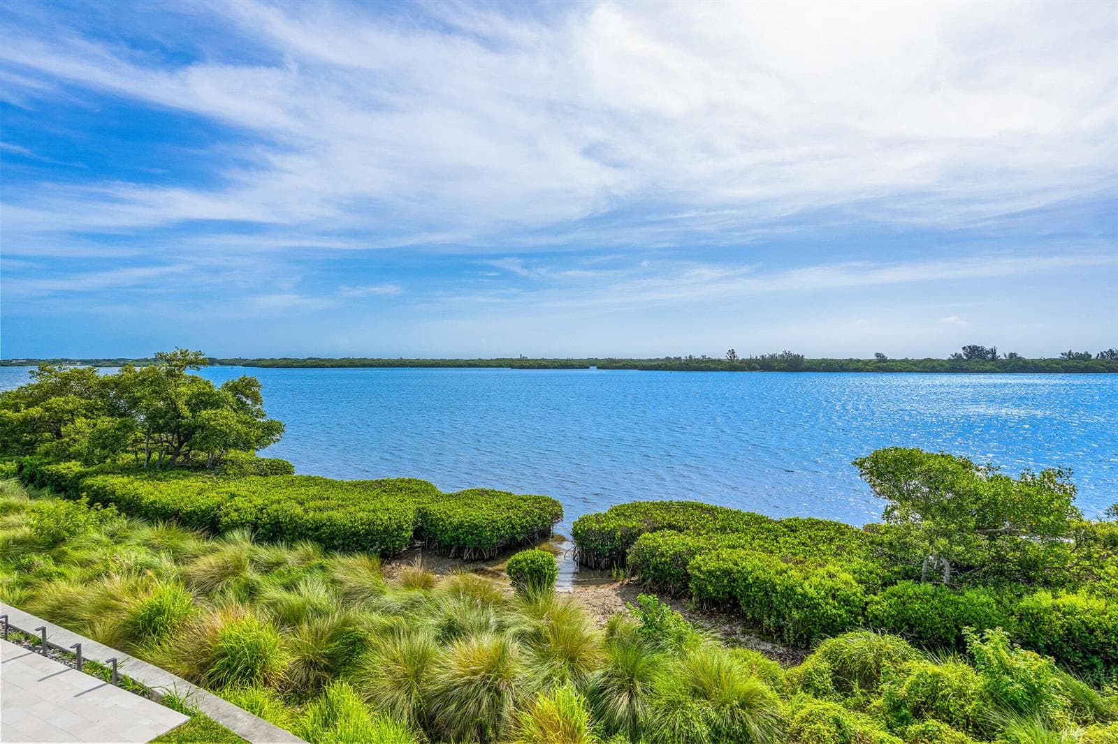 4846 S Harbor Drive, Vero Beach, FL 32967 photo 3