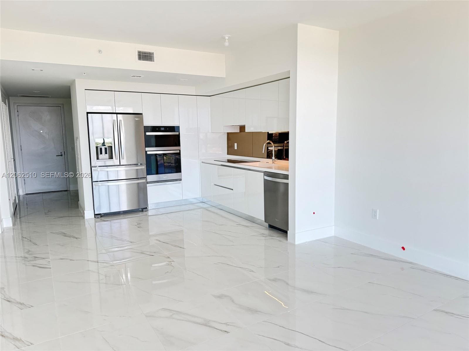 1170 E HALLANDALE # 1106, Hallandale Beach, FL 330099 photo 5