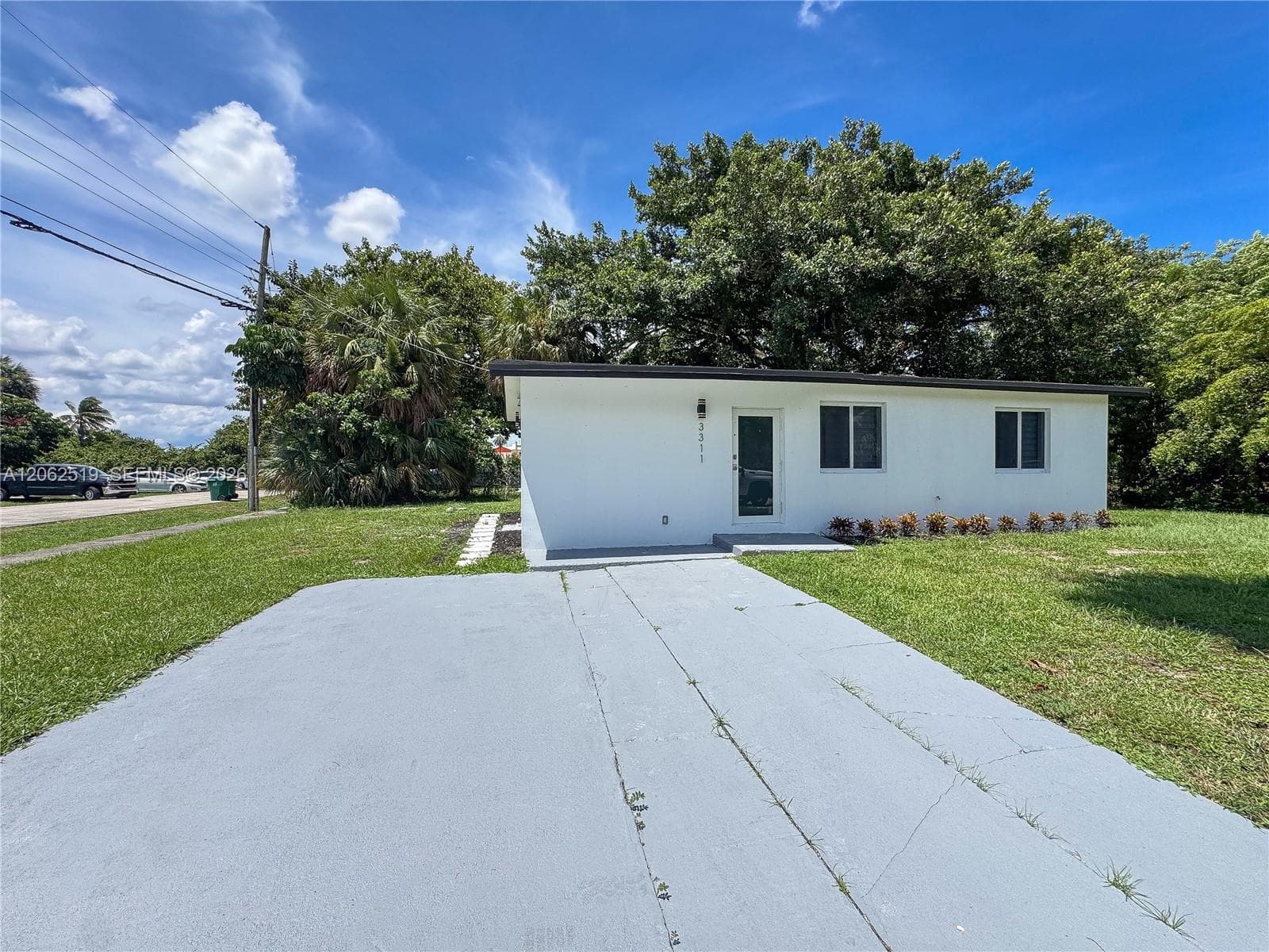 3311 NW 9th St, Lauderhill, FL 33311 photo 2