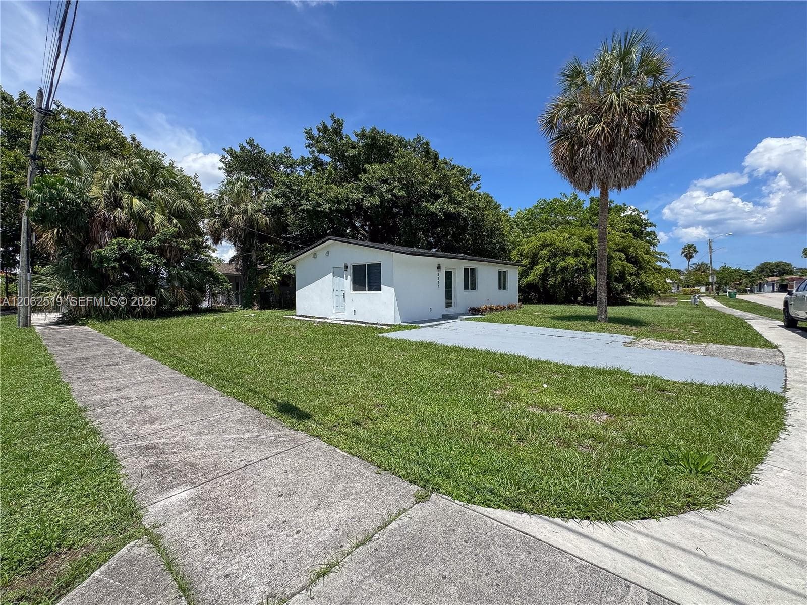 3311 NW 9th St, Lauderhill, FL 33311 photo 3