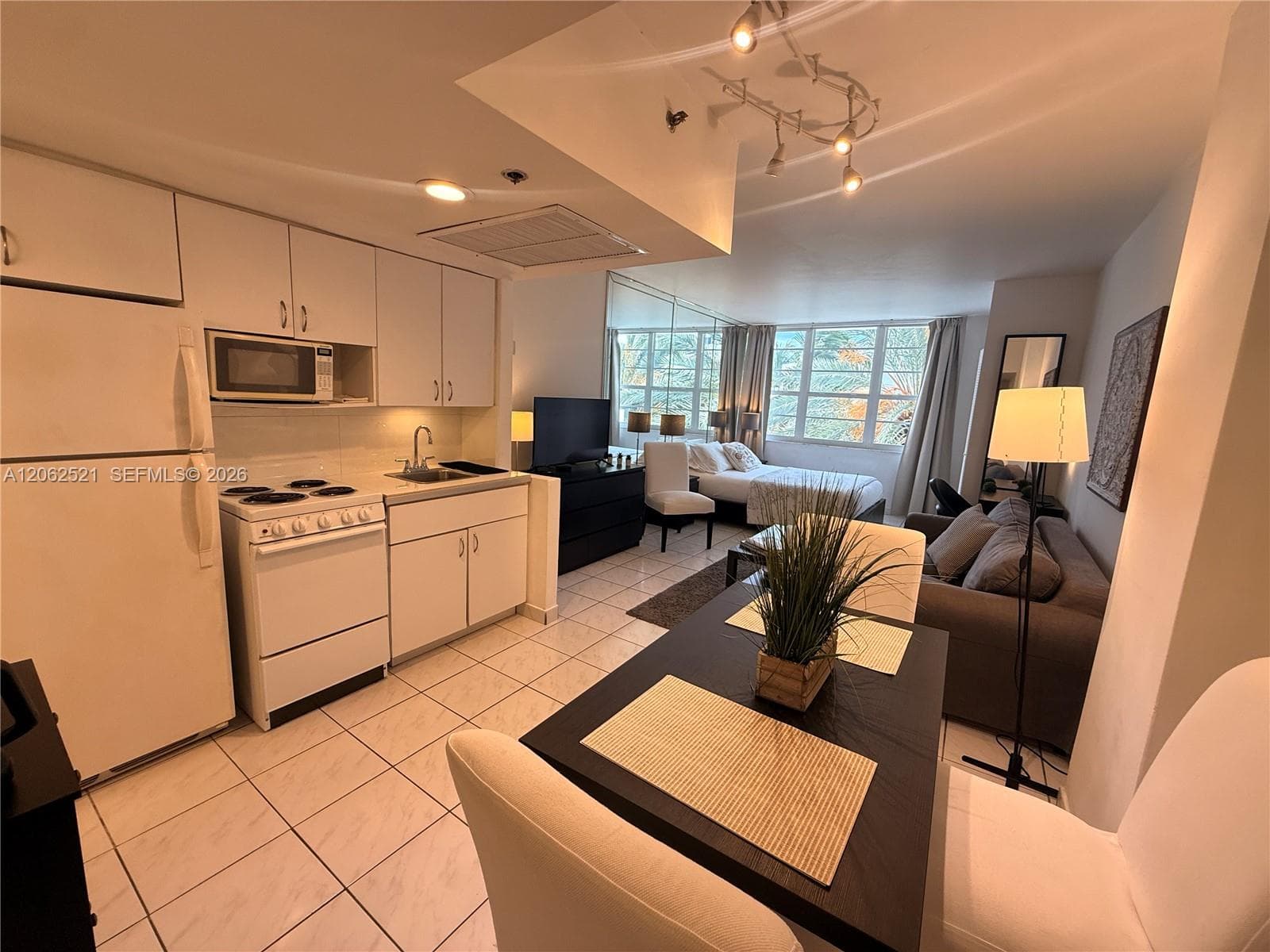 100 Lincoln Rd # 314A, Miami Beach, FL 33139 photo 3