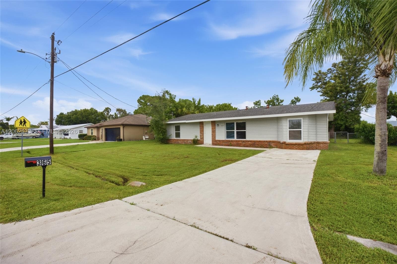 365 NW Curtis St, Port St. Lucie, FL 34983 photo 3