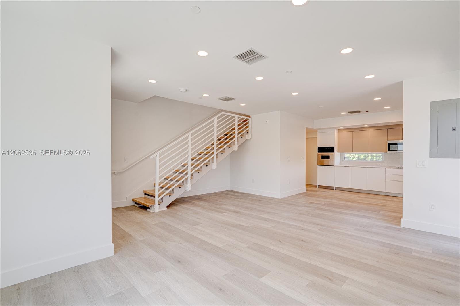 816 84th St # 2, Miami Beach, FL 33141 photo 5
