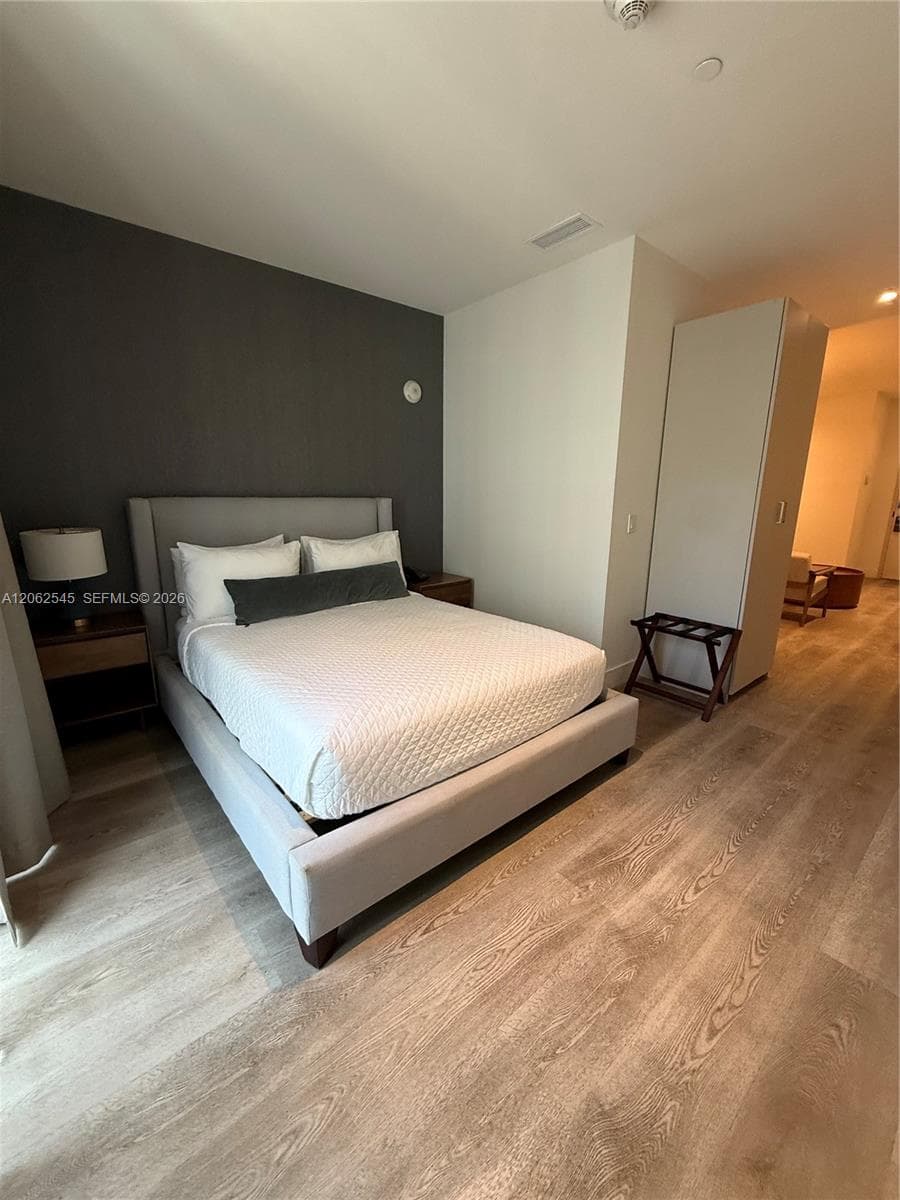 229 SW 9th St # 507, Miami, FL 33130 photo 4
