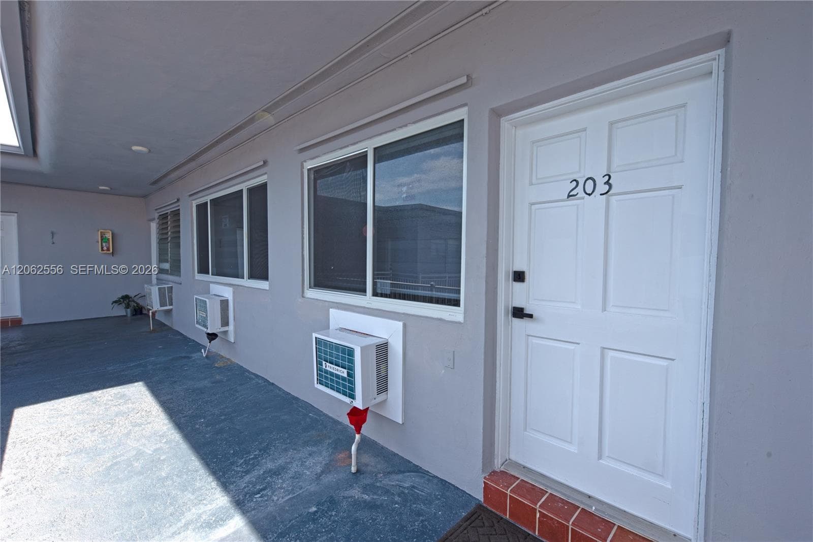 350 75th St # 203, Miami Beach, FL 33141 photo 3