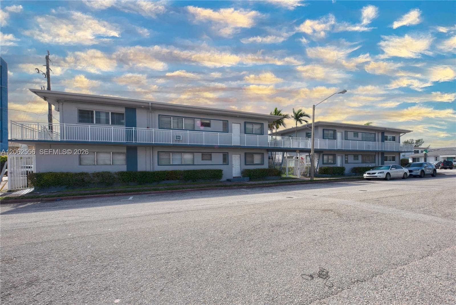 350 75th St # 203, Miami Beach, FL 33141