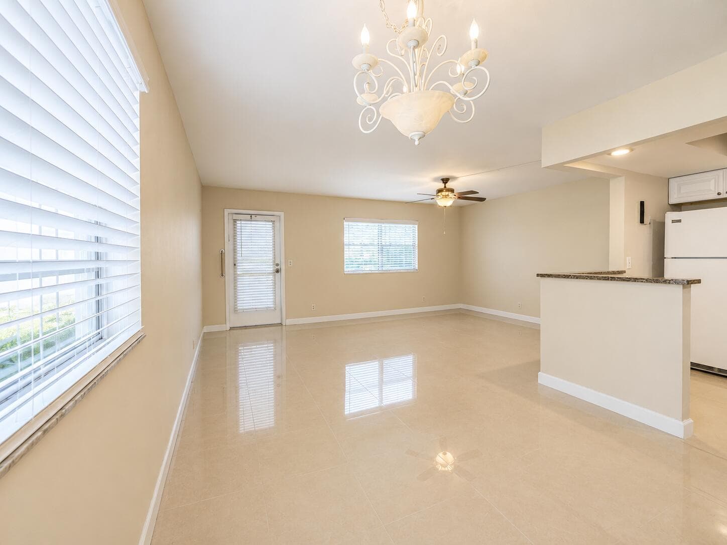 446 SAXONY J Way # 446, Delray Beach, FL 33446 photo 4