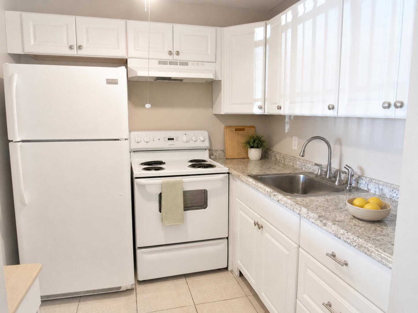 214 Berkshire K, West Palm Beach, FL 33417 photo 2