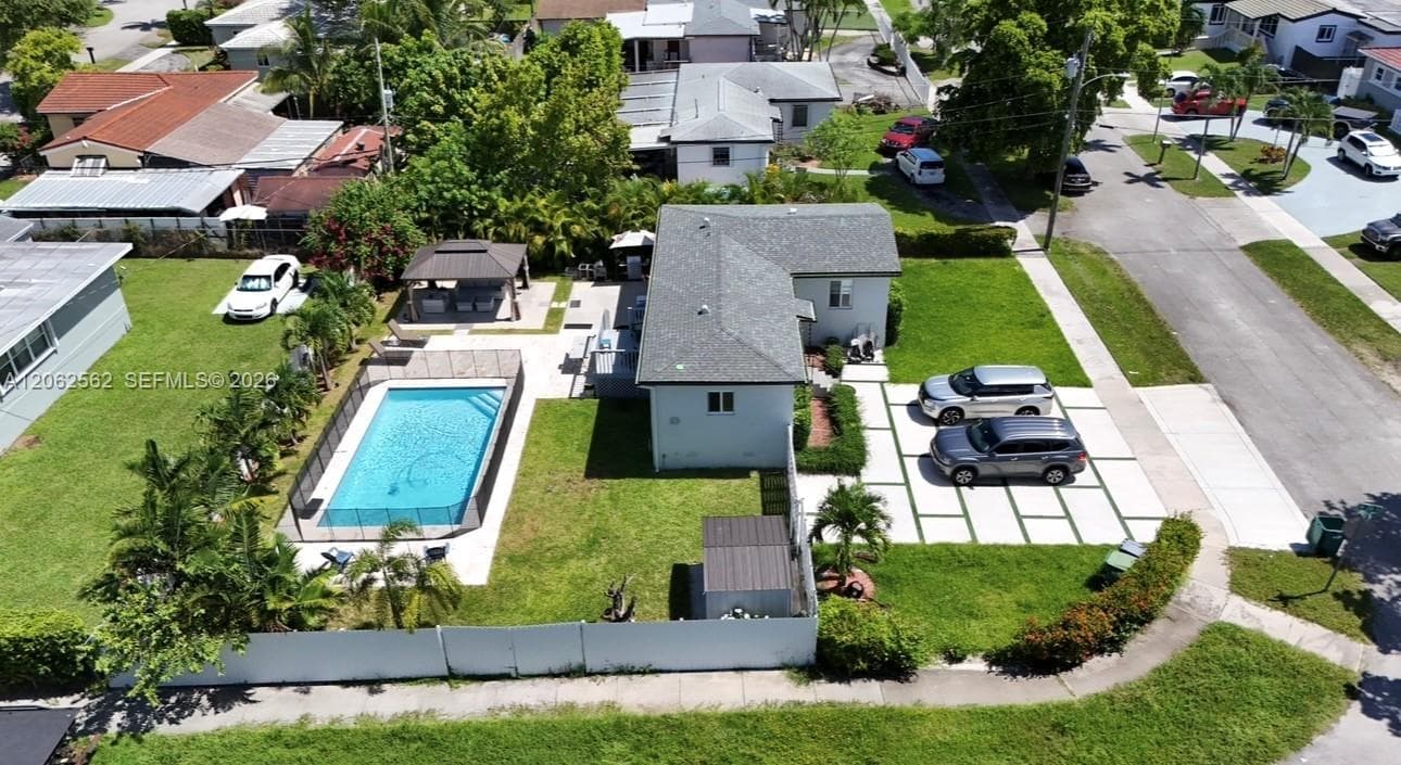 2401 SW 83rd Ave, Miami, FL 33155 photo 5