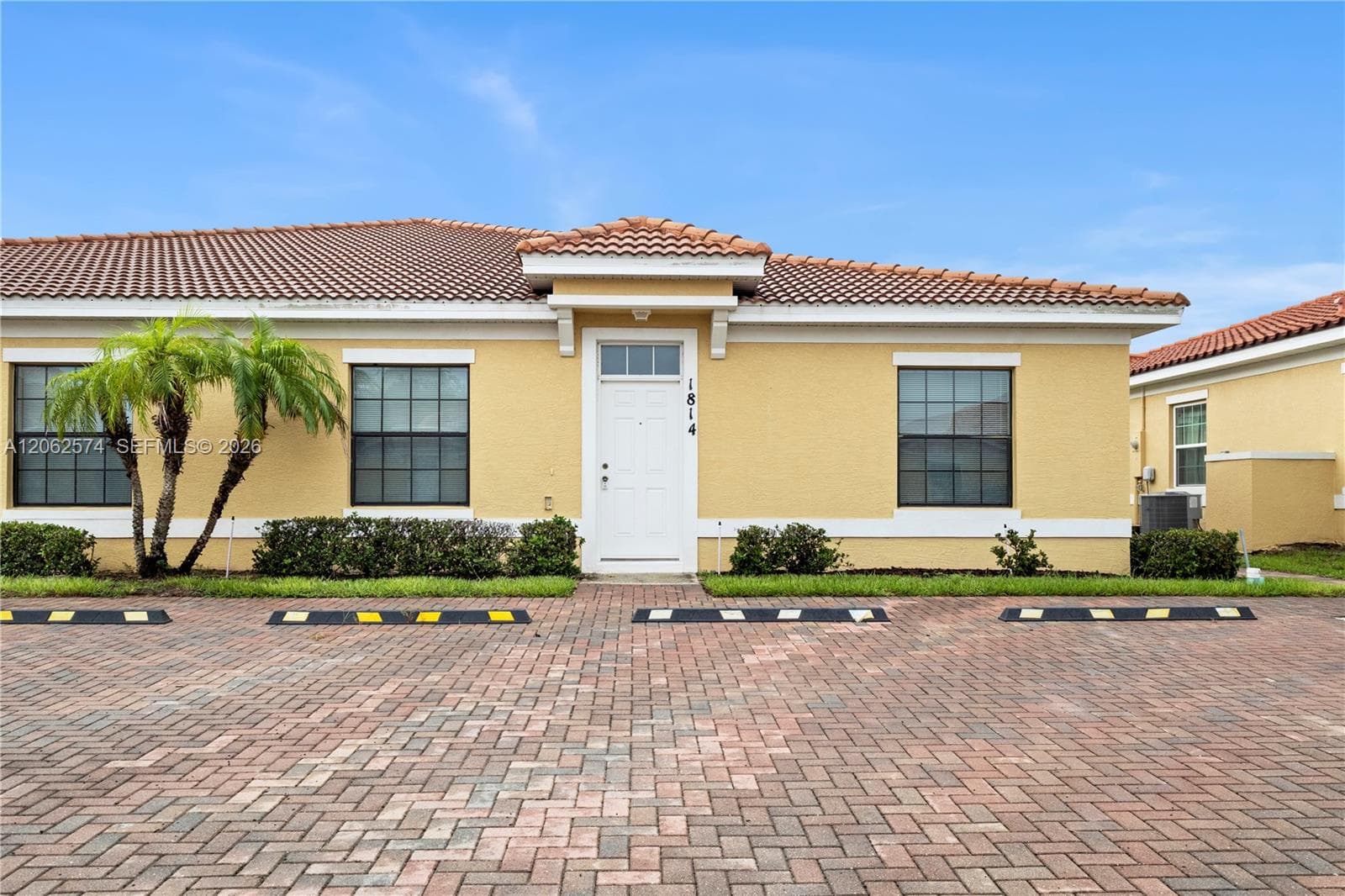 1814 coriander drive, Kissimmee, FL 34759 photo 2