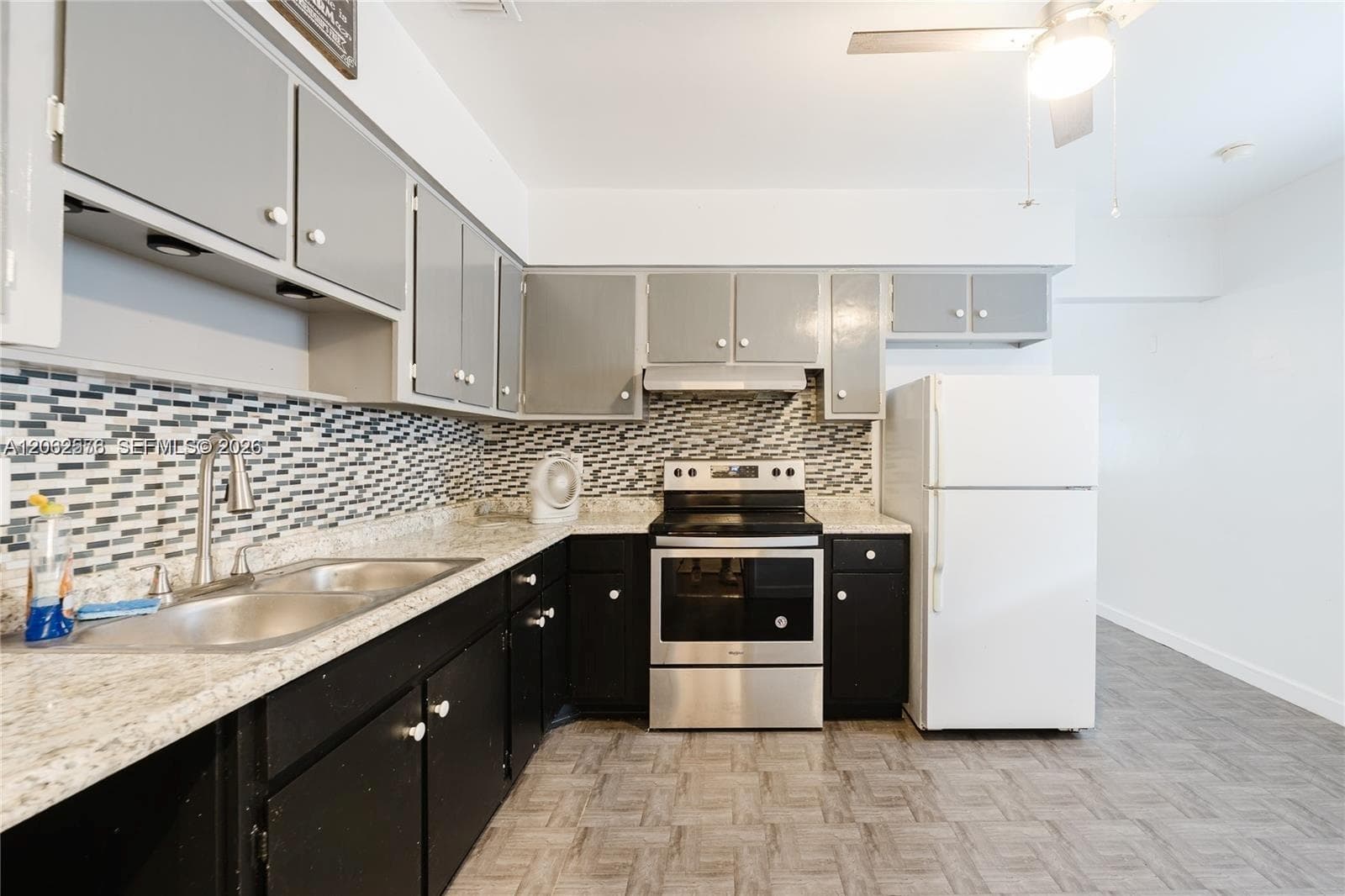 5737 Grant St # 3, Hollywood, FL 33021 photo 4