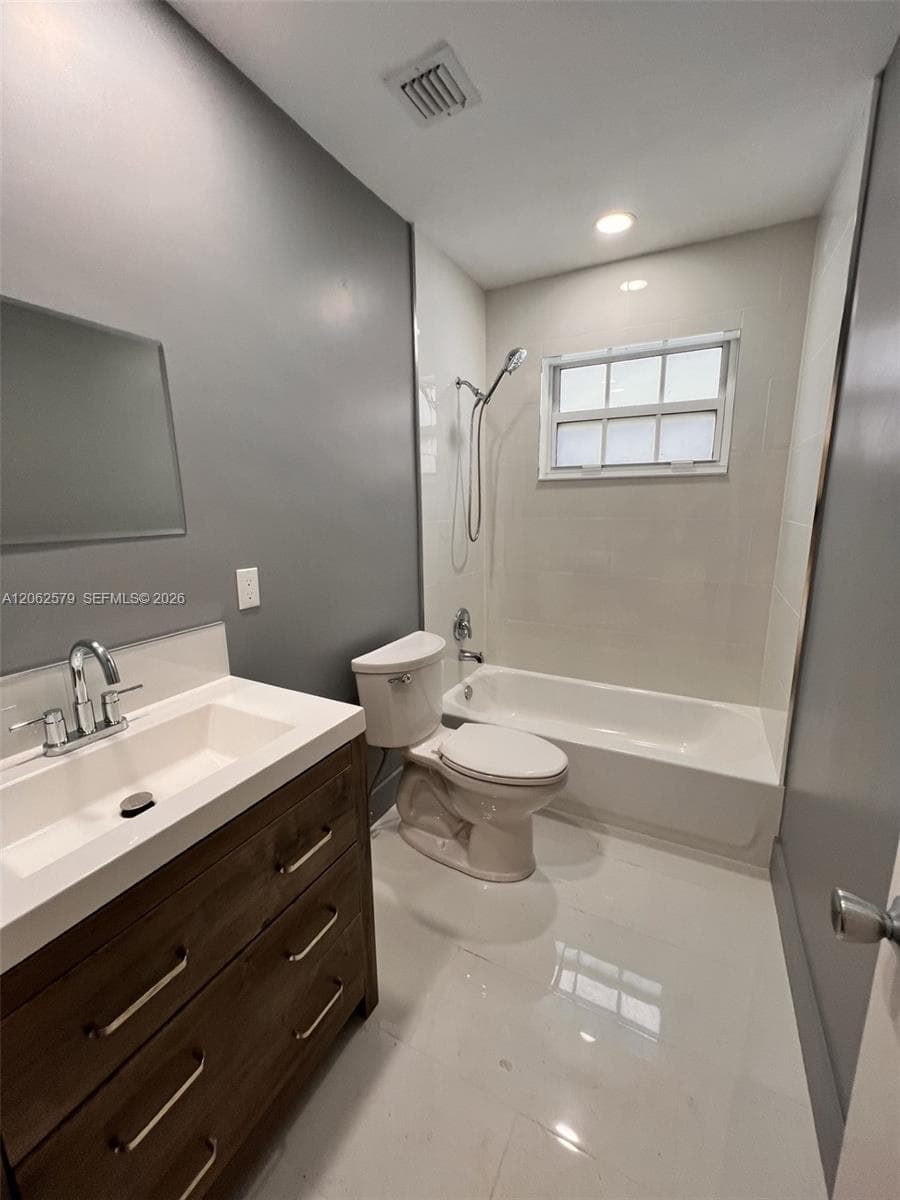 5001 SW 87th Pl # 1, Miami, FL 33165 photo 3