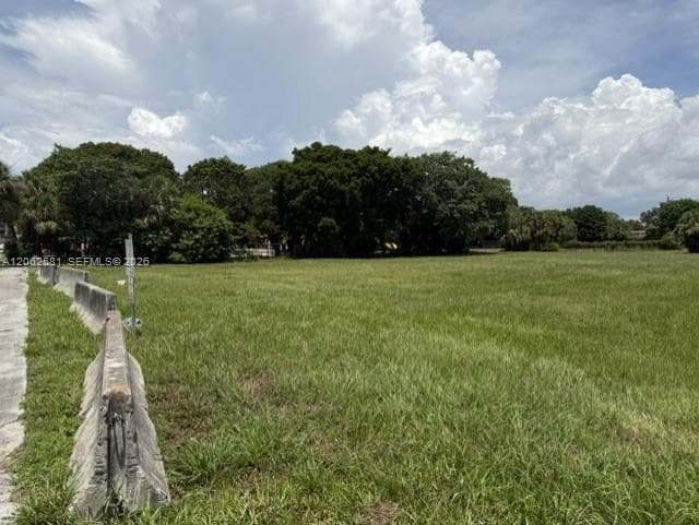 2203 NW 143, Opa-Locka, FL 33054 photo 5
