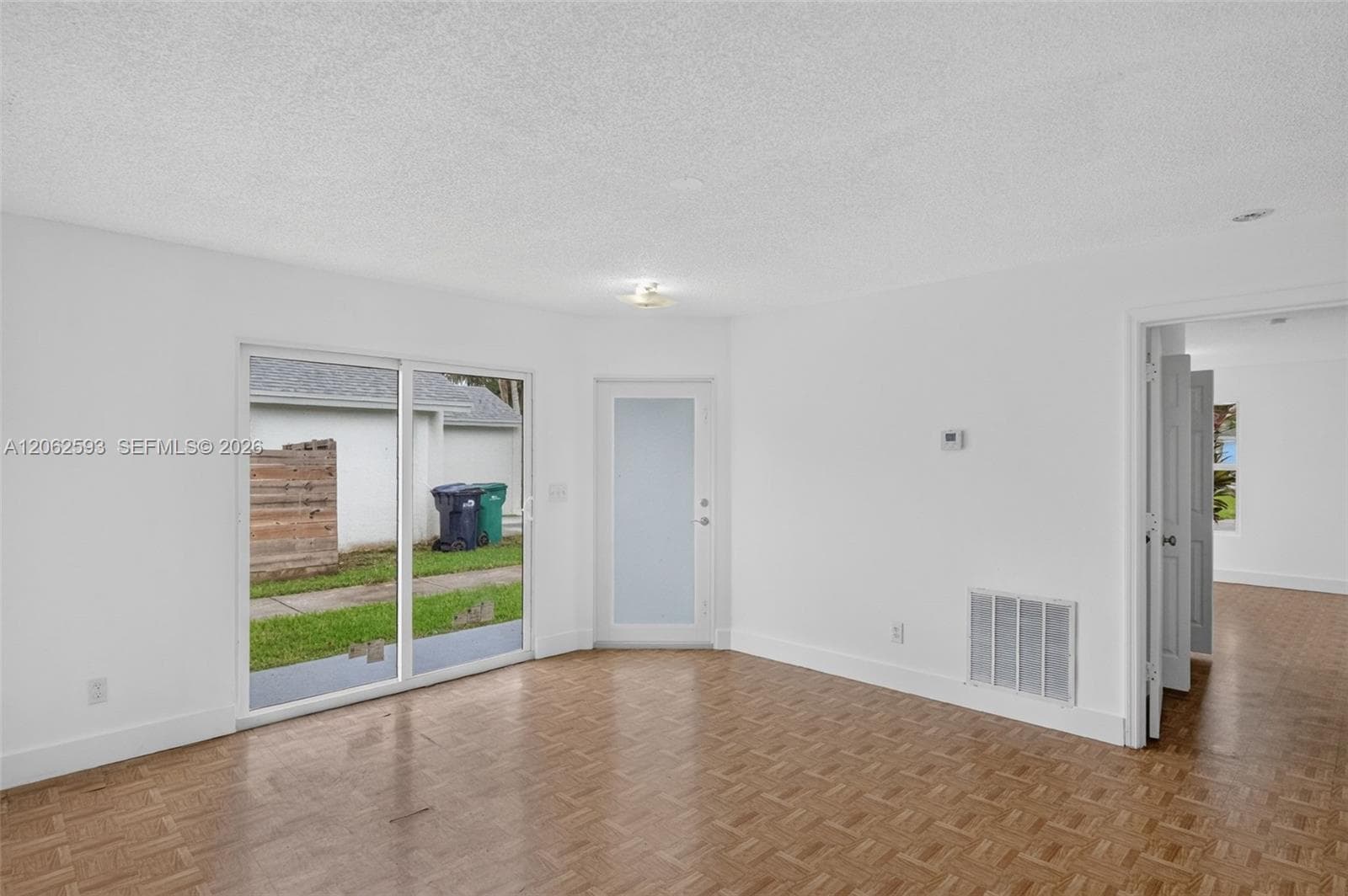 941 SW 7th Pl, Florida City, FL 33034 photo 4