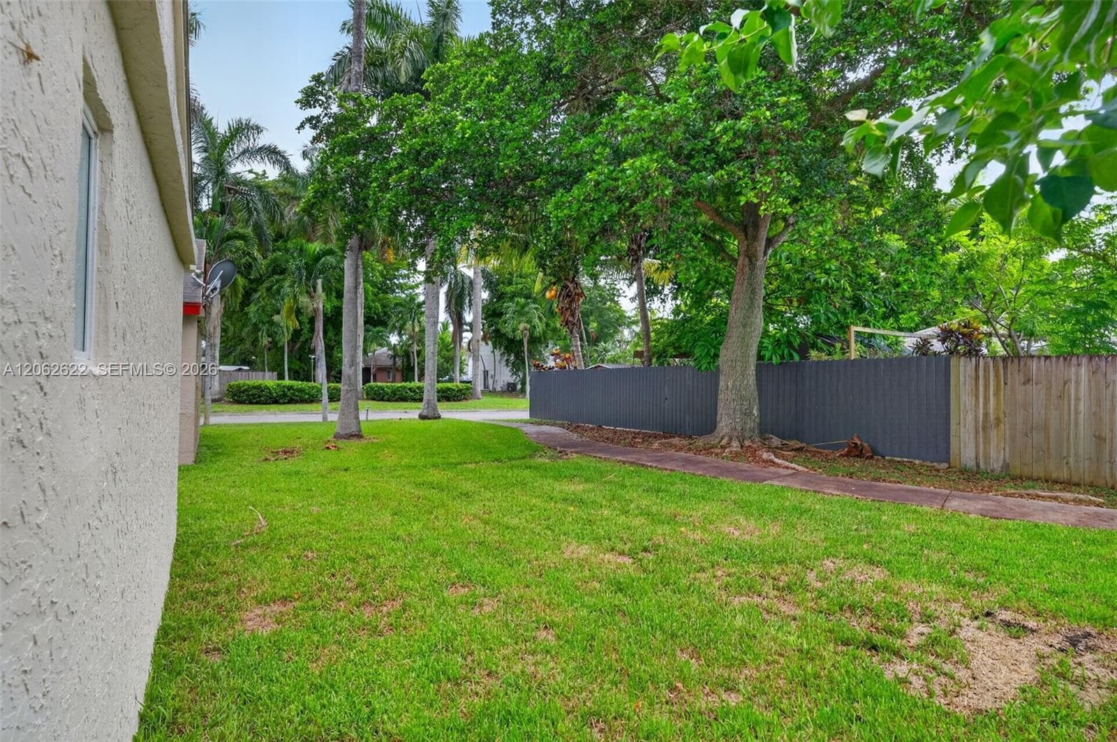792 SW 9th St, Florida City, FL 33034 photo 4