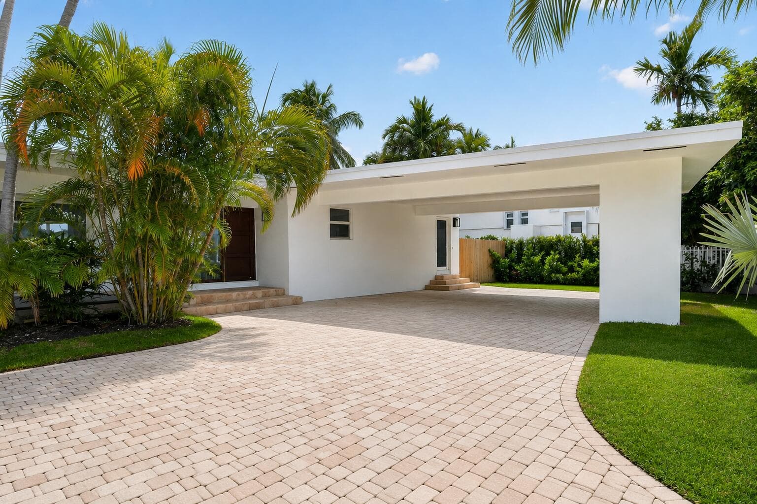 631 N Mashta Drive, Key Biscayne, FL 33149 photo 3