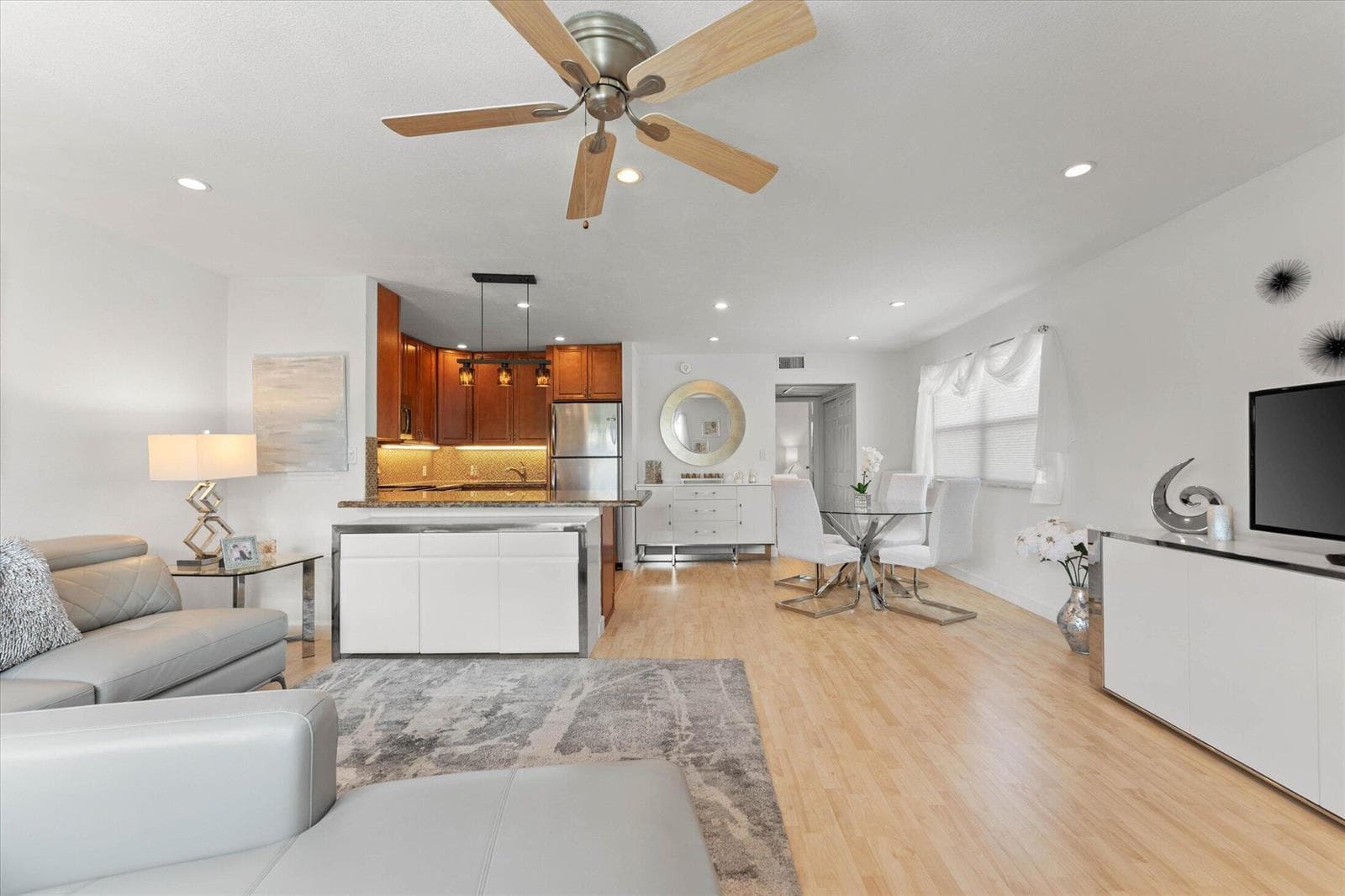 334 Tuscany F, Delray Beach, FL 33446 photo 4