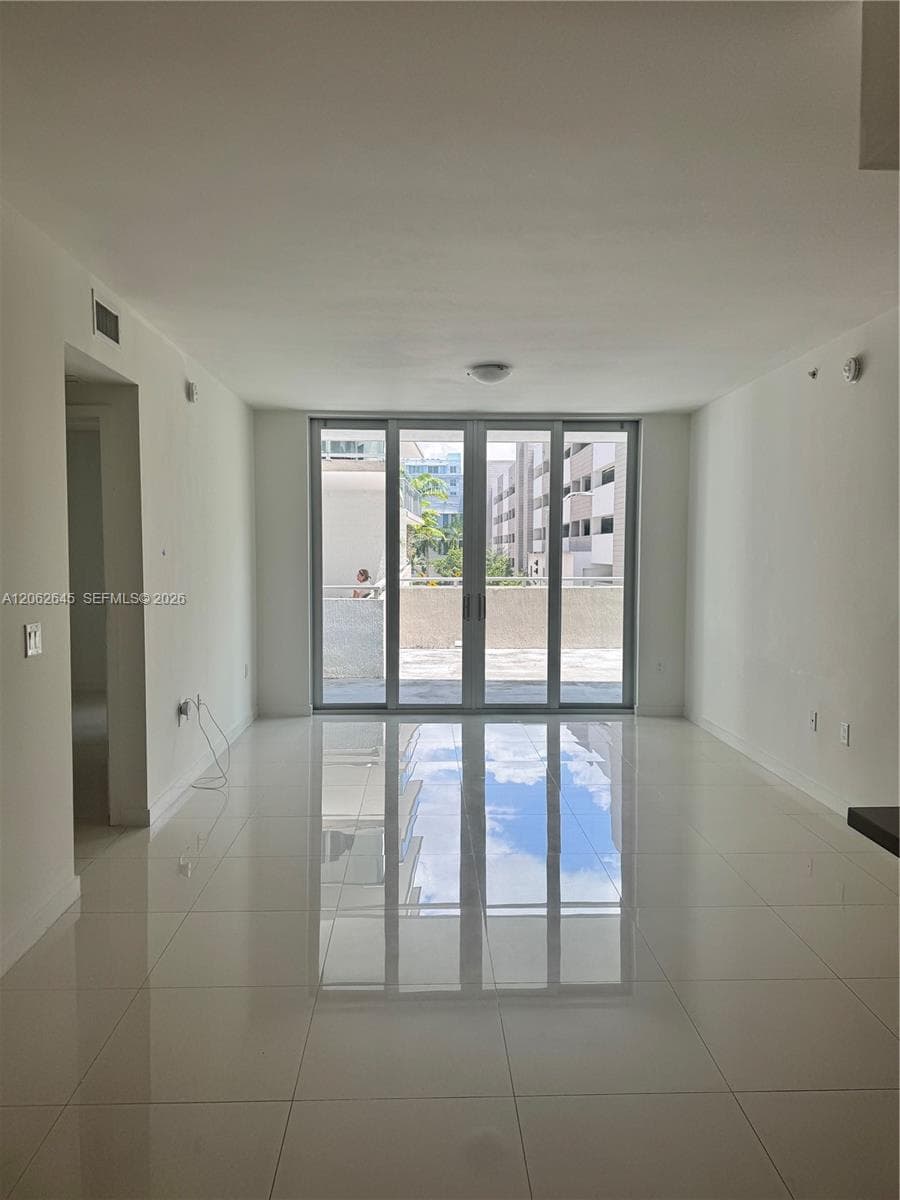 7825 NW 107th Ave # 219, Doral, FL 33178 photo 2
