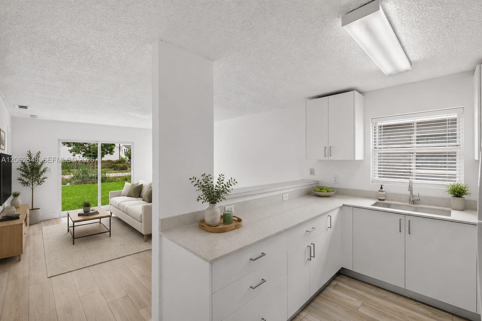 731 SW 10th St, Florida City, FL 33034 photo 4