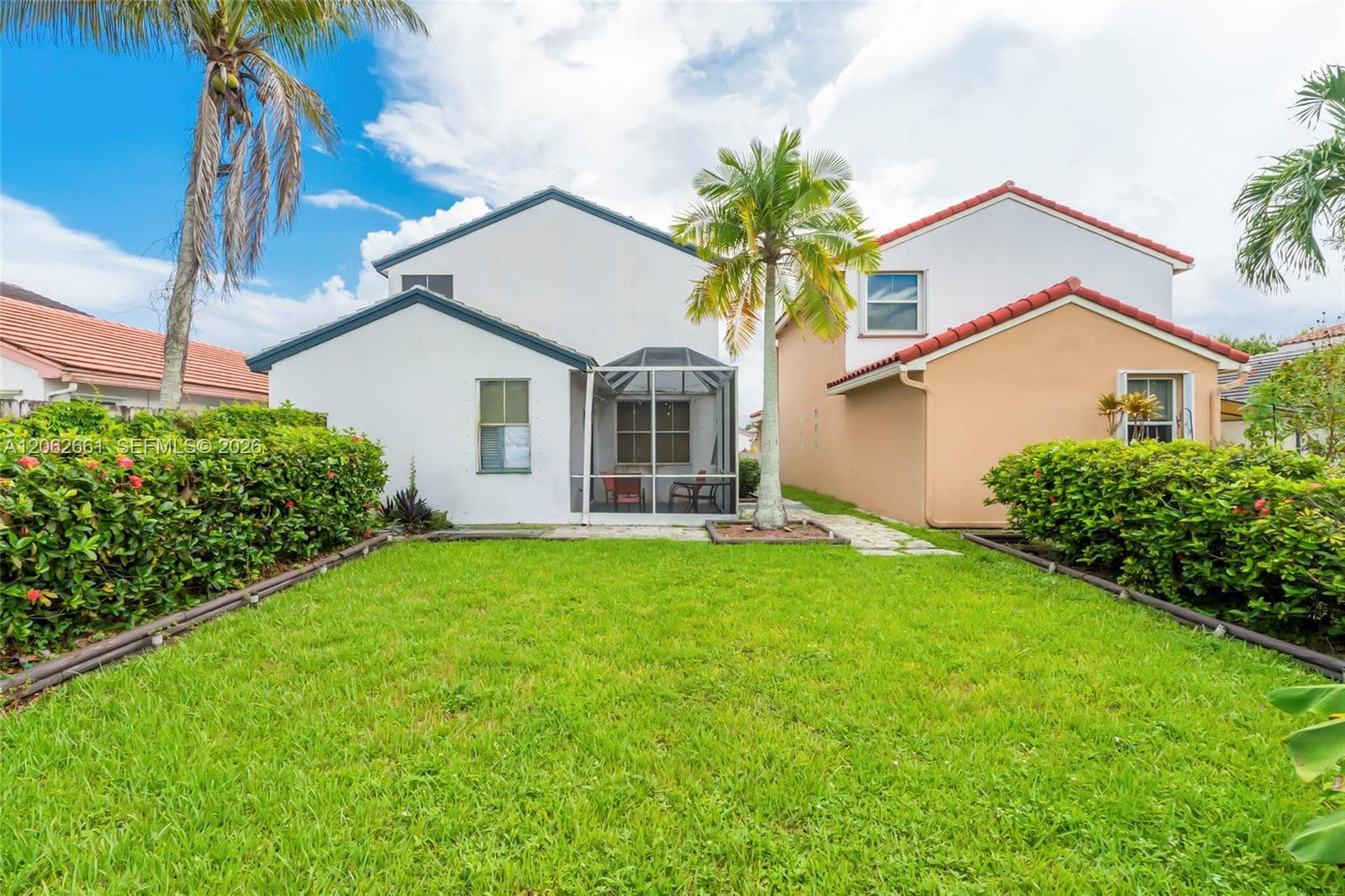 18451 NW 22nd St, Pembroke Pines, FL 33029 photo 2